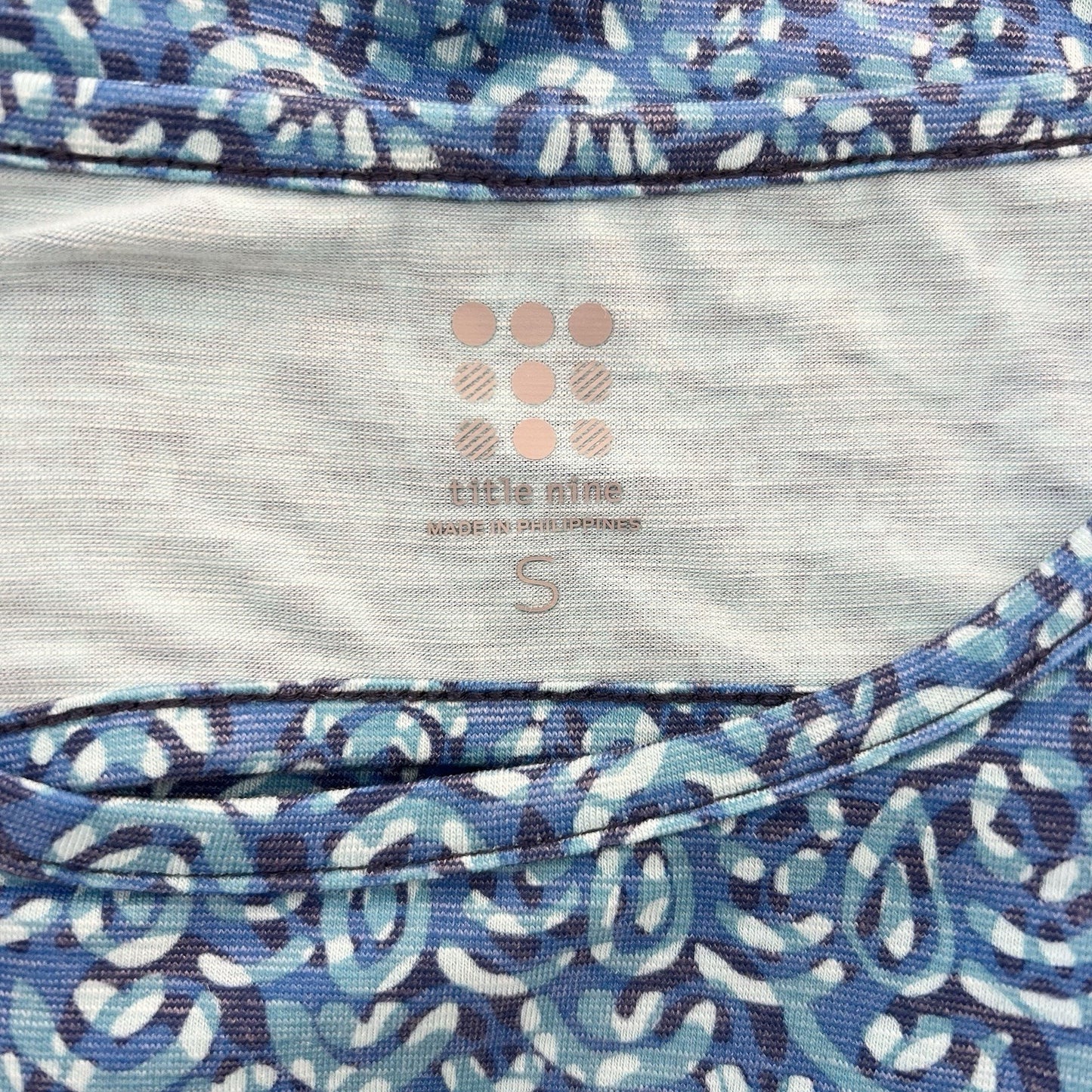 Title Nine Sleeveless Tank Top Small Blue Athletic Tunic Bali Golf Open Back