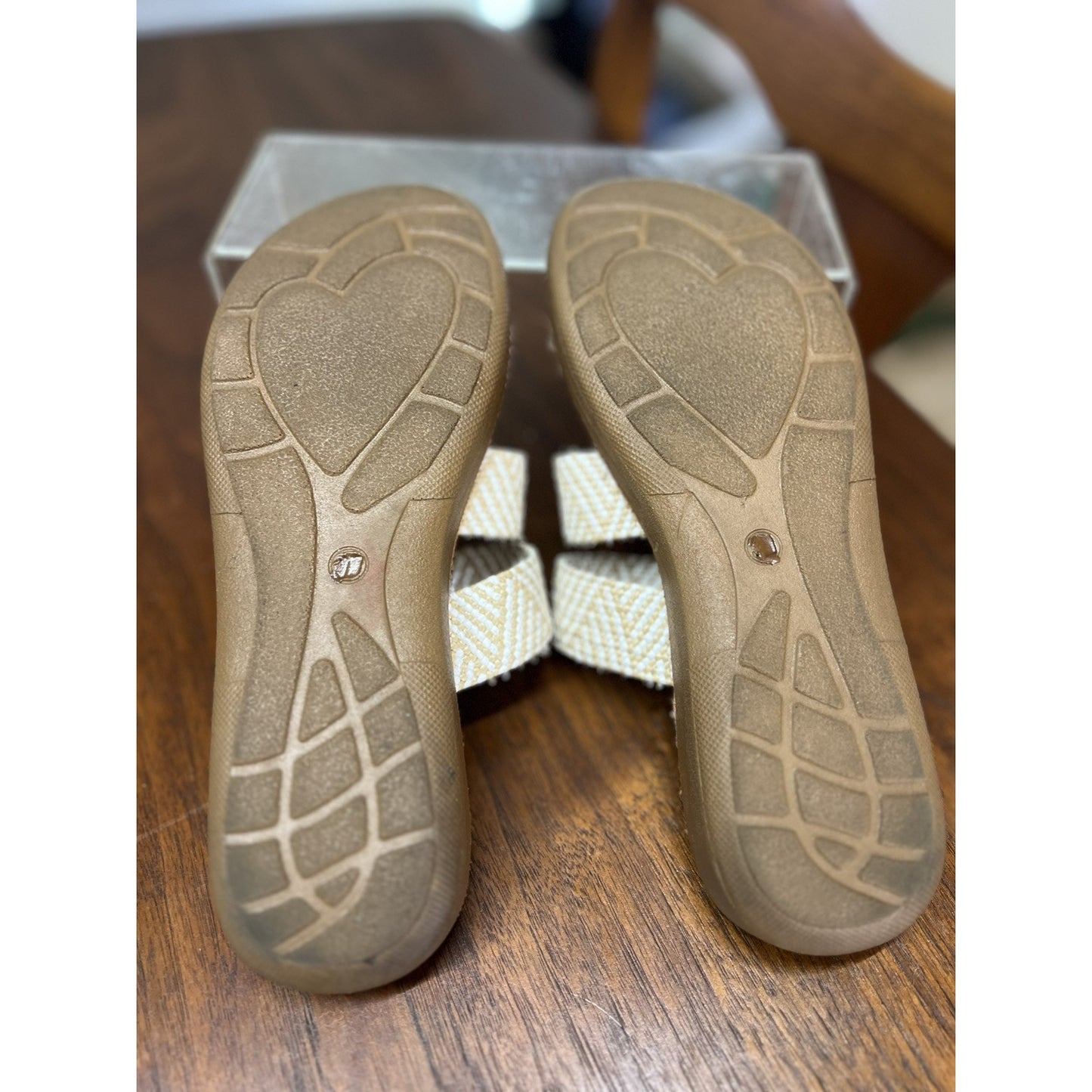 CL by Laundry Women’s Slip On Three Strap Sandal Size 6.5 Boho Style