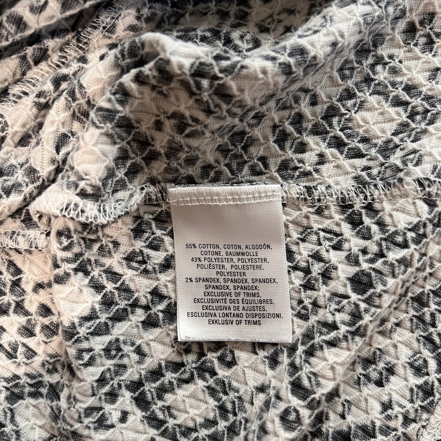 Anthropologie Postage Stamp V-Neck Soft Stretch Knit Swing Top Small Boho Print