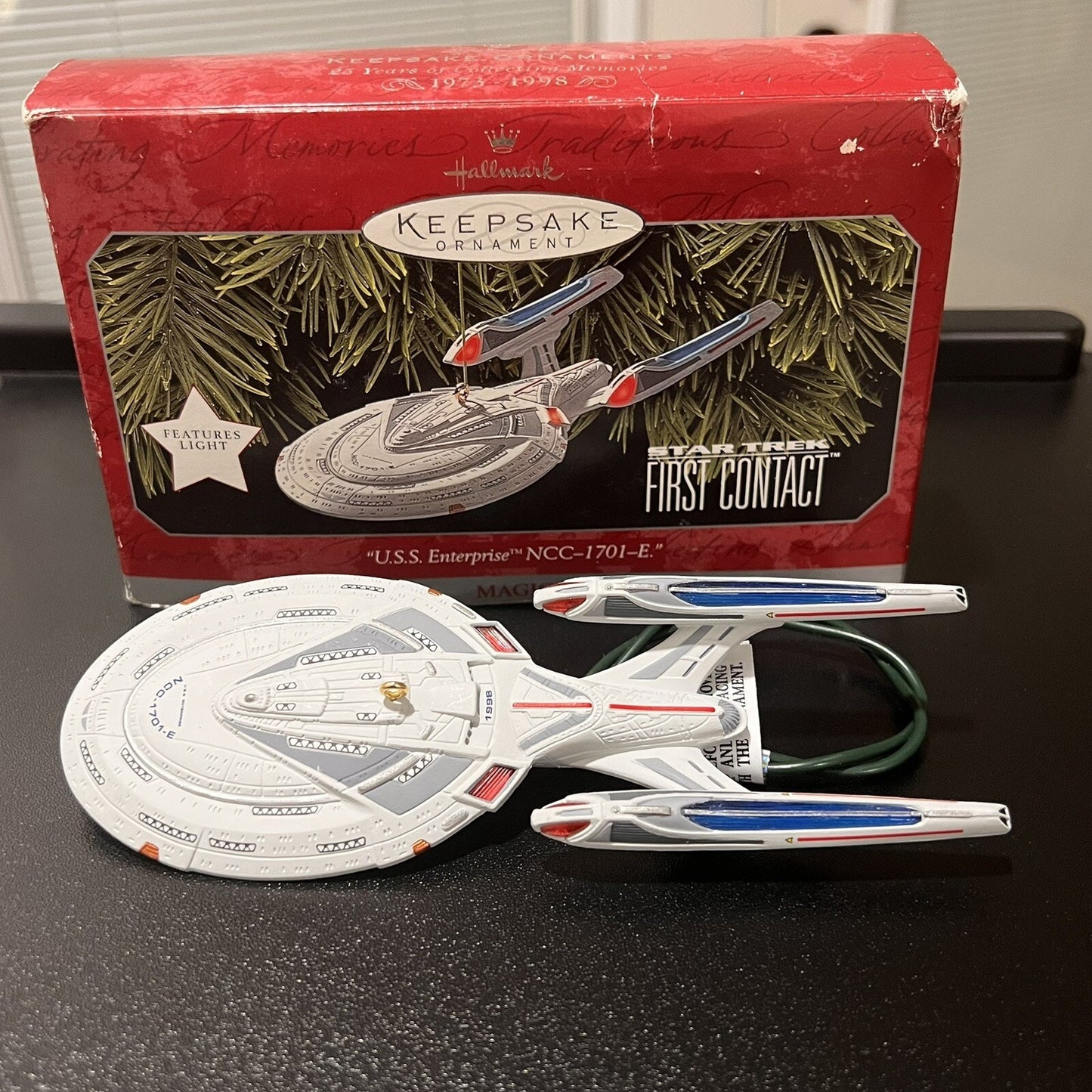 Hallmark Ornament 1998 Star Trek: First Contact U.S.S. Enterprise NCC-1701-F3