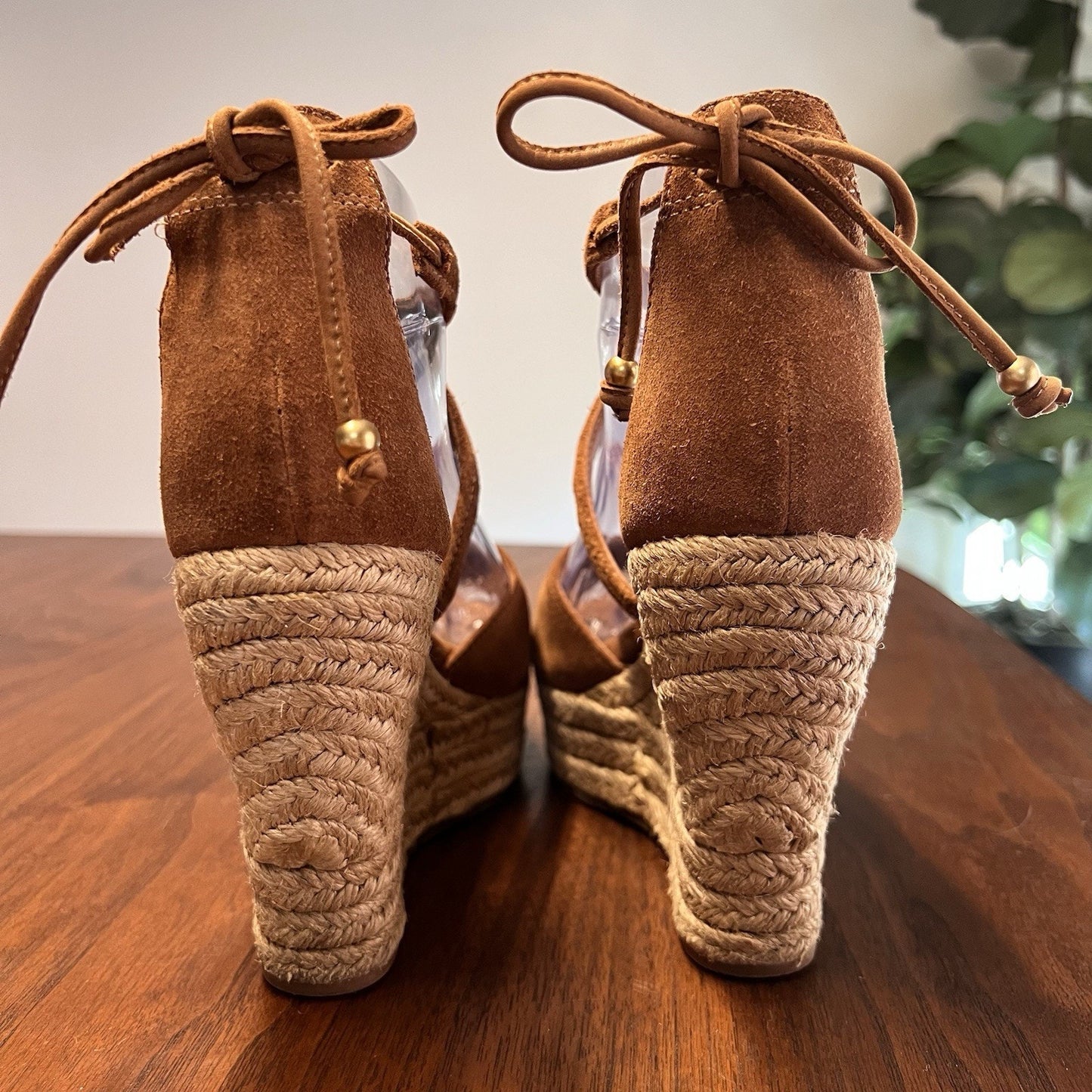 UGG Reagan Suede Espadrille Sz 7 Wedge Sandal Lace Up Peep Toe Natural Jute
