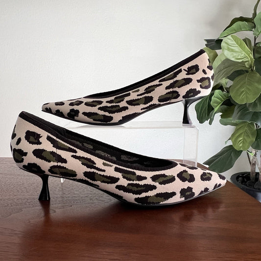 NEW Vivaia Stella Kitten Heel Pointed Toe Green Leopard 42 EU/11 US Knit Comfort