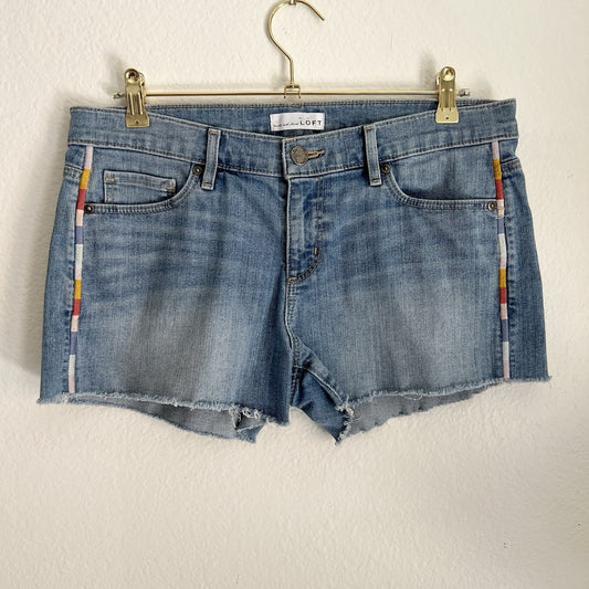 Ann Taylor Made And Loved LOFT 9/28 Denim Cutoff Jean Shorts Embroidered Raw Hem