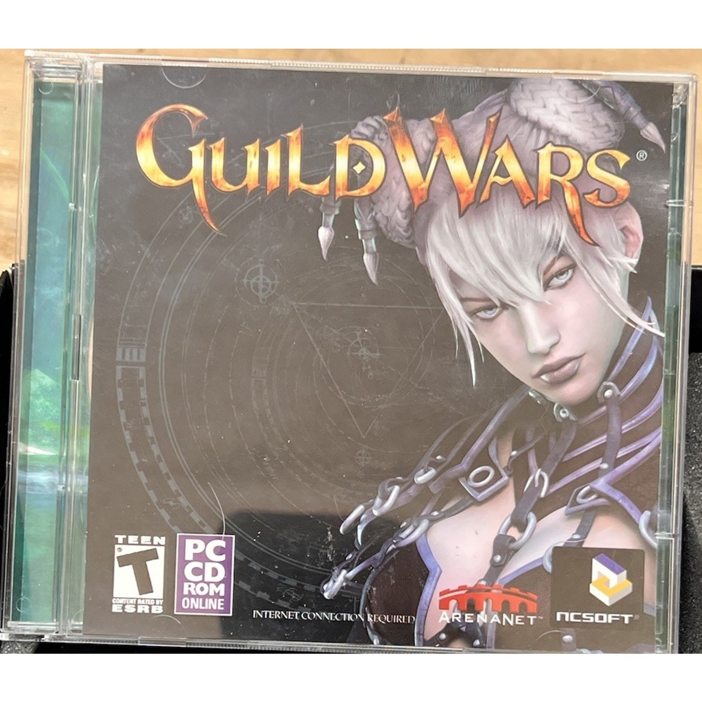Guild Wars Base Game Collector’s Edition PC , Missing Headset & Art Book