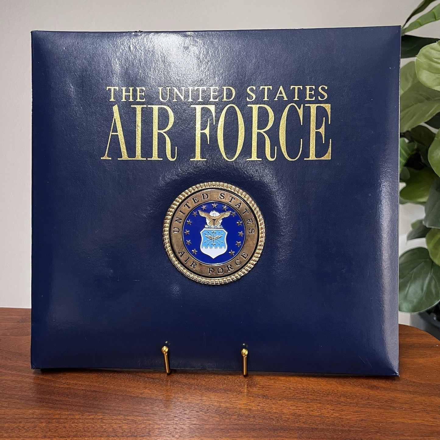 US Air Force Scrapbook Memory Book Gold Seal Veteran USAF, ROTC, JRROTC