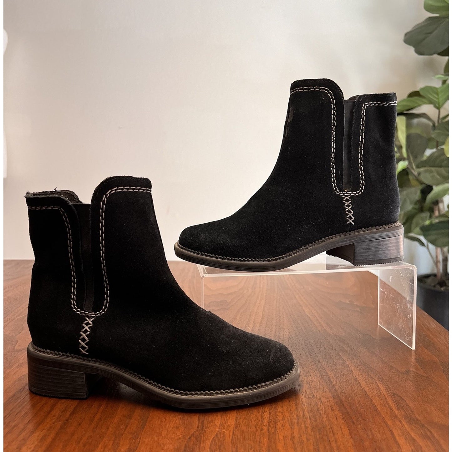 Clarks Maye 5M Zip Black Suede Mid-Calf Boots Block Heel Designer Cowgirl Bootie