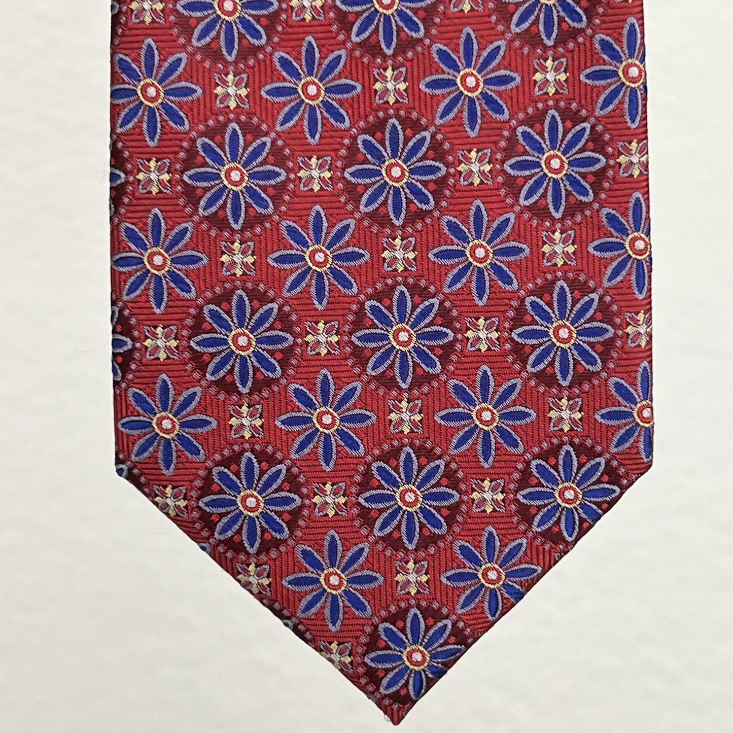 Cape Cod Neckwear Red Blue Floral Medallion All Over Print Preppy Necktie Tie