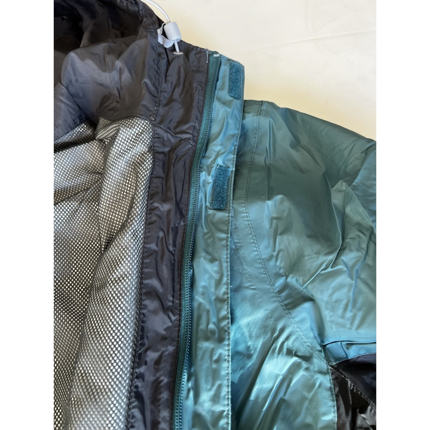 Columbia Omni-Tech Waterproof Rain Jacket Mens C-Large Green Full Zip Hooded