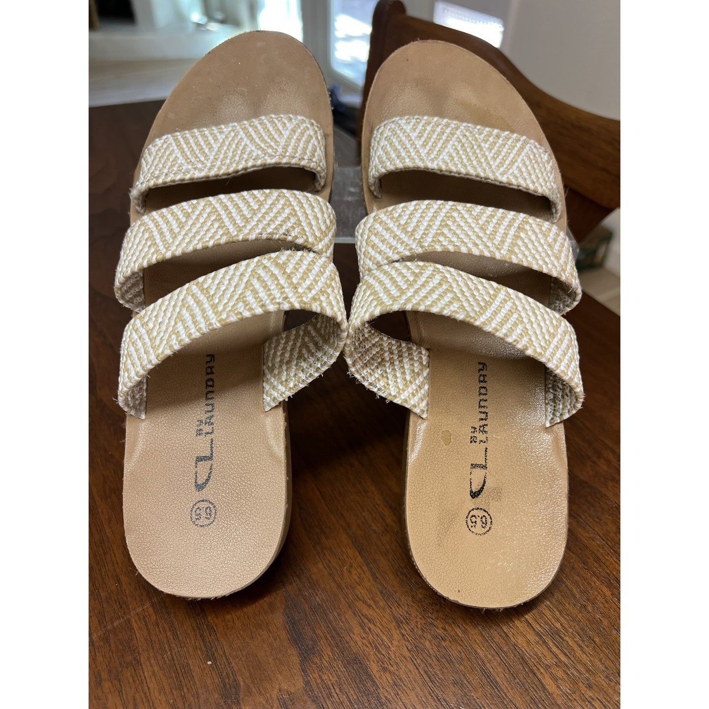 CL by Laundry Women’s Slip On Three Strap Sandal Size 6.5 Boho Style
