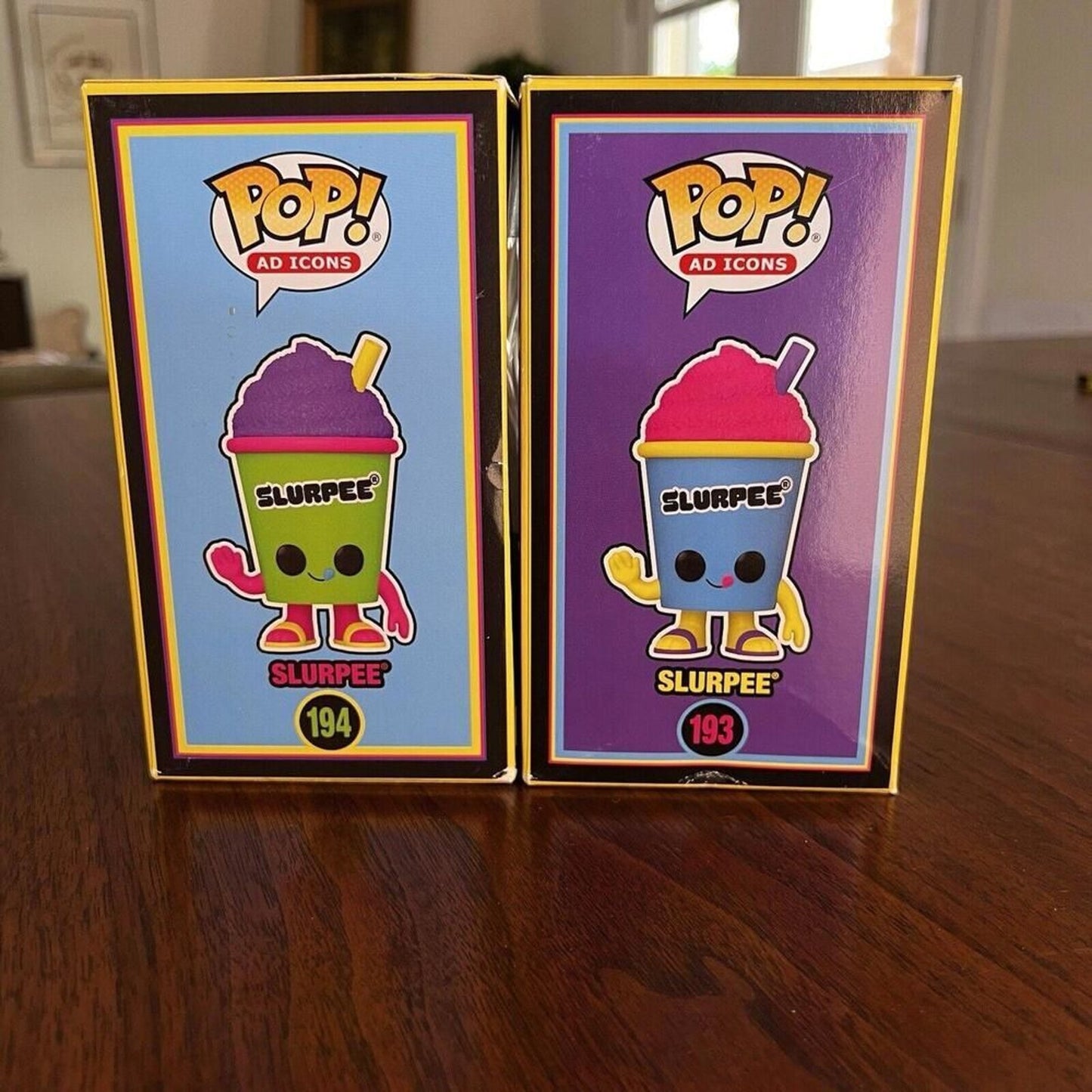 Funko Pop 7-Eleven Blacklight Slurpee 193 & 194 Ad Icon Exclusive Collectible