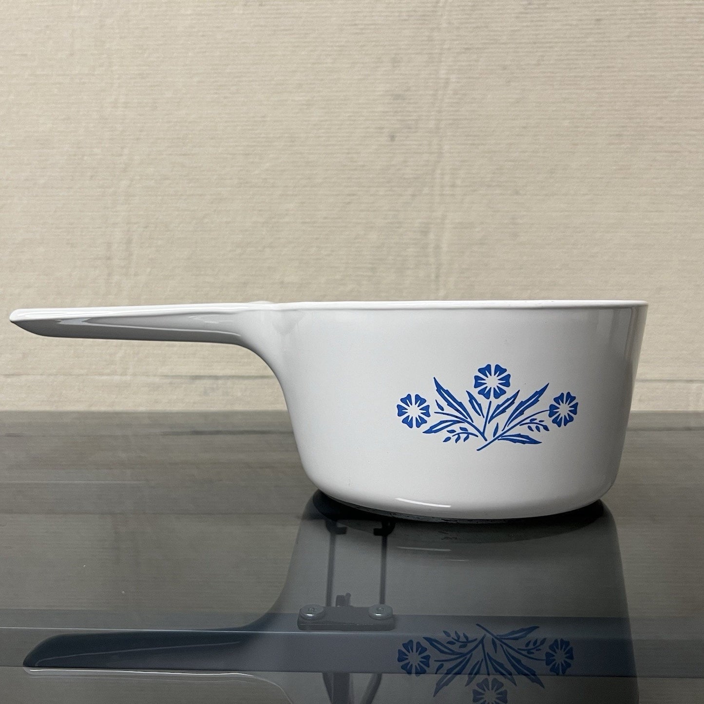 Corning Ware Blue Cornflower Range Topper 1.5 Qt Pot Aluminum Bottom N-1 1/2-B