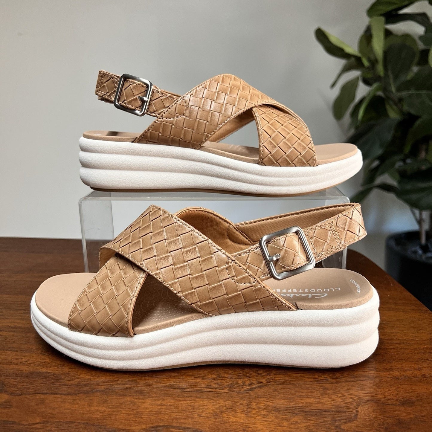 Clarks Cloudsteppers Backstrap Sandals Drift Sun 8.5W Cushionsoft Foam Beige