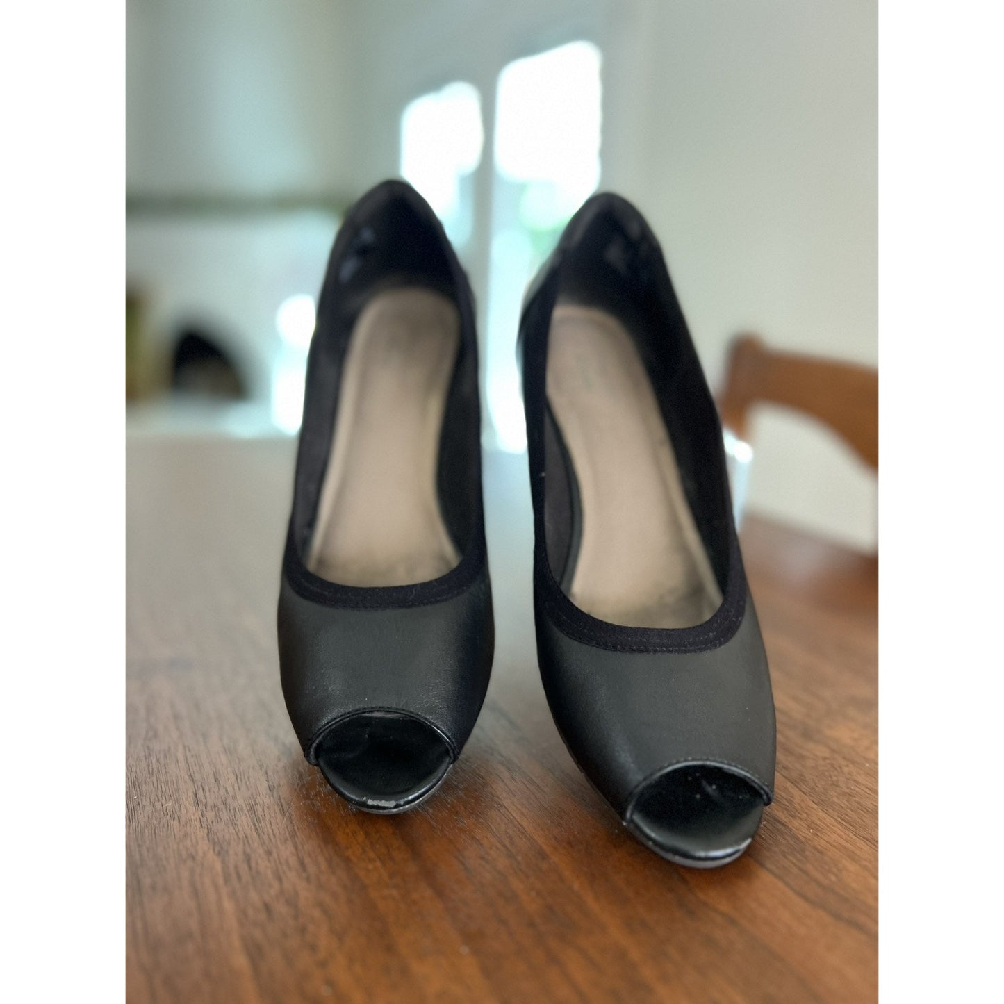 Clarks Women's Mallory Charm Wedge Black Slip On Peep Toe Comfort Shoe Size 8