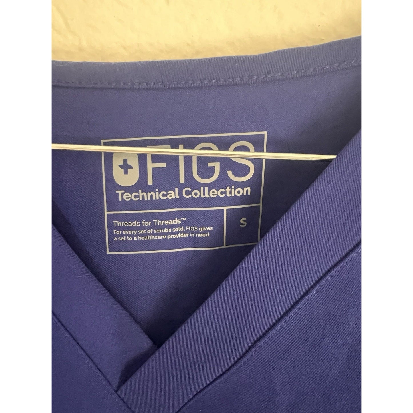 FIGS LEON 3 Pocket Men’s Scrub Top Size Small Style# FM1500