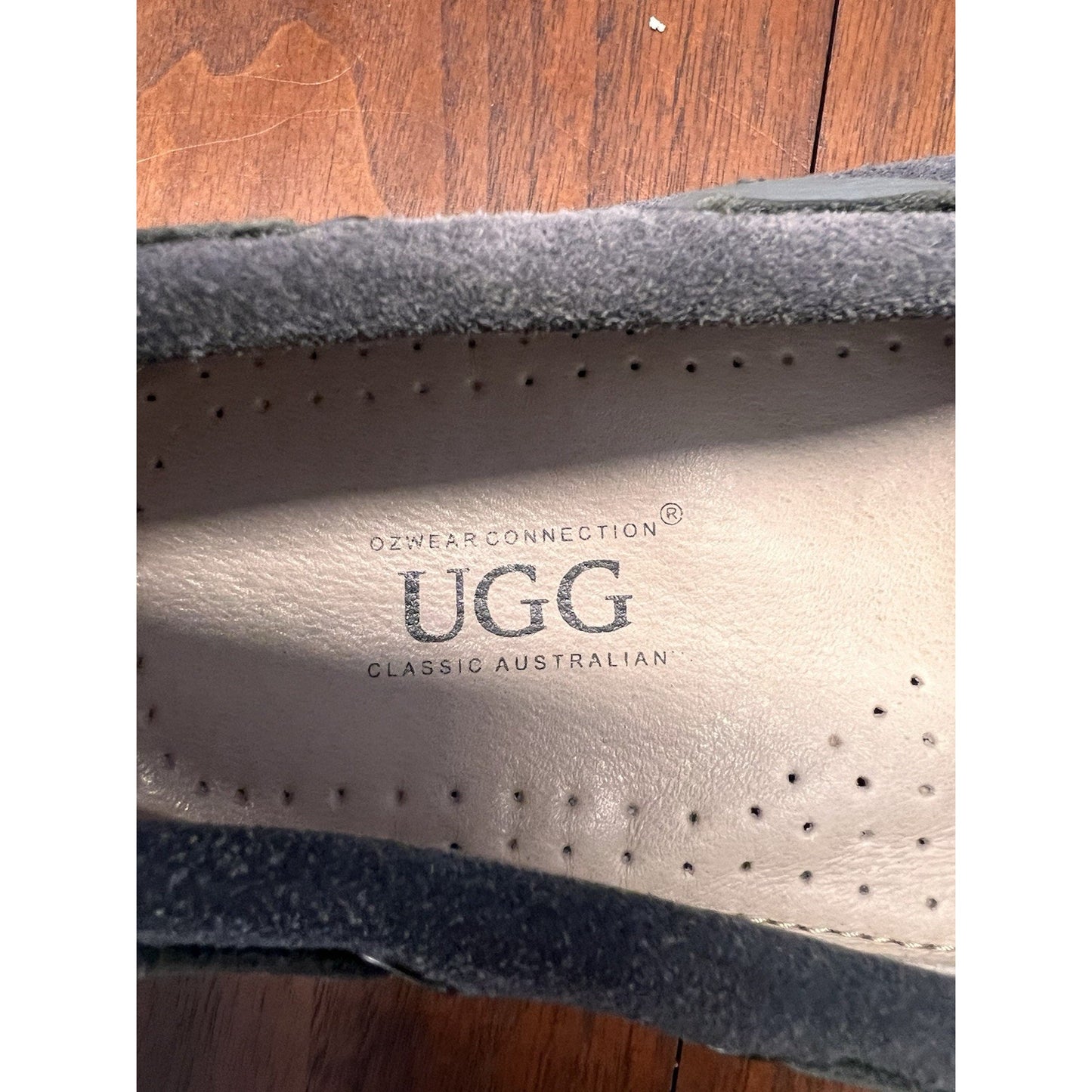 Ugg Ozwear Connection Slip-on Gray Suede Moccasin Slippers Men’s Size 11