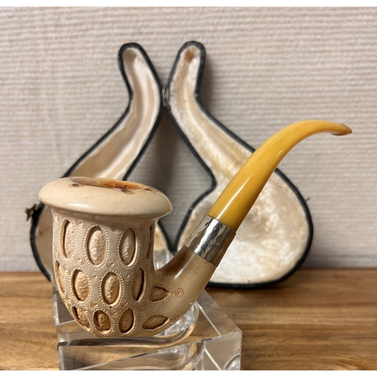 VTG Lattice-Carved Meerschaum Flared Dublin Bent Stem Pipe Real Silver Band Case