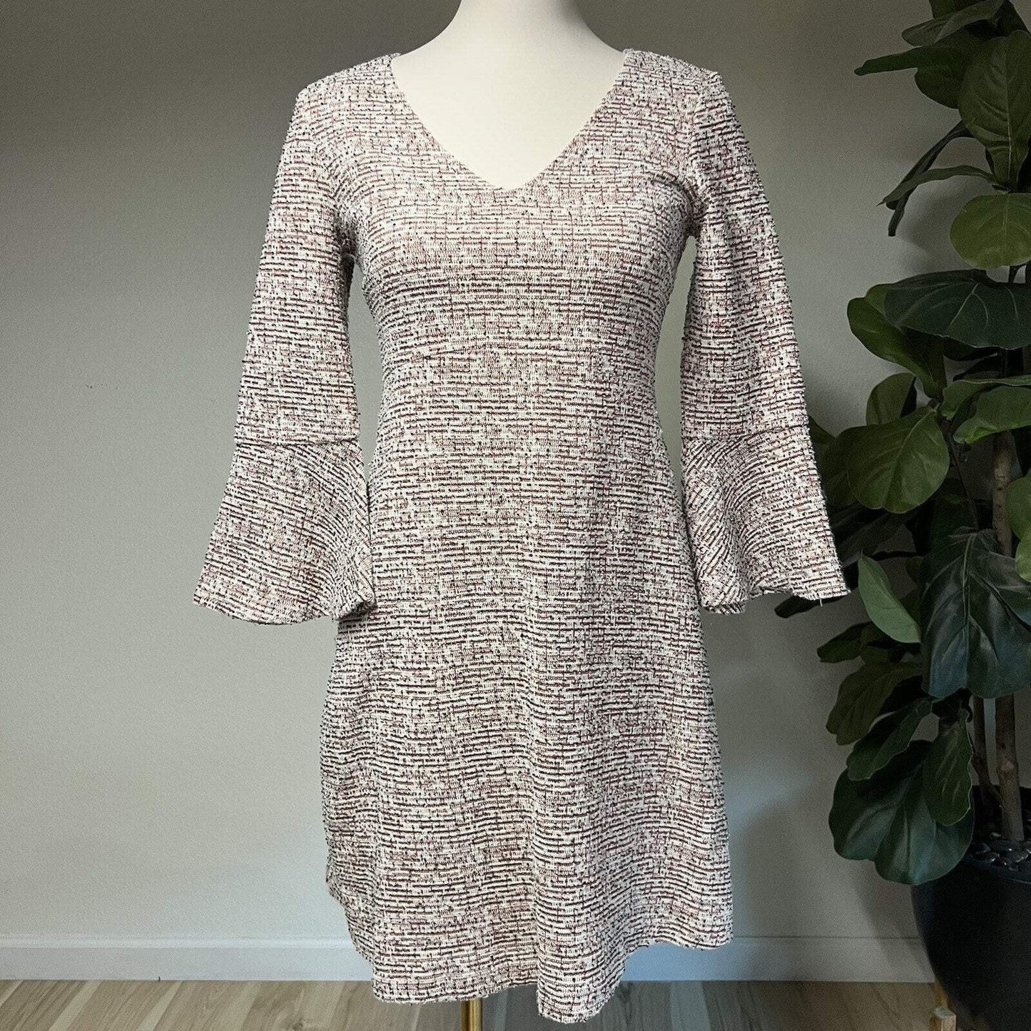 Maeve Anthropologie Dress Tweed Susie Swing Dress XS Ivory Red Bell Sleeve Boho