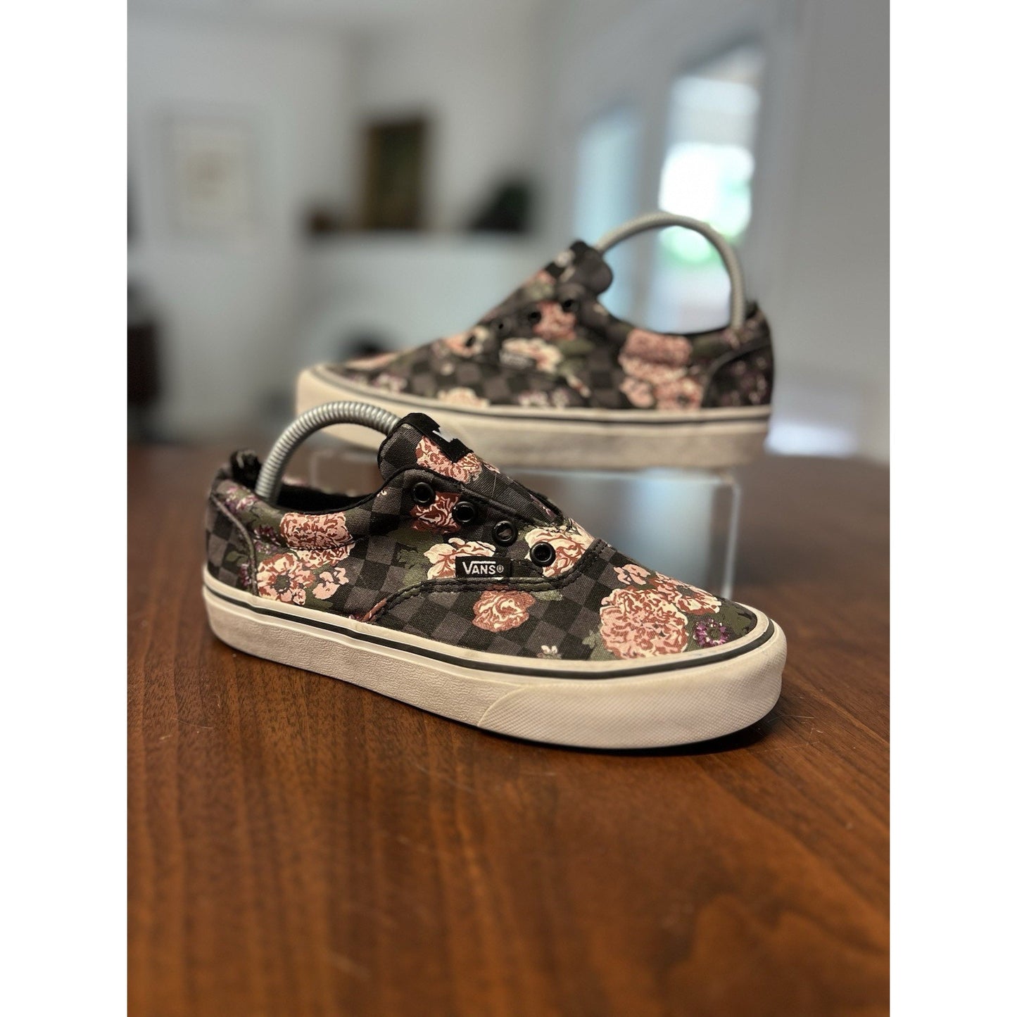 Vans Doheny Black Grey Checkered Pink Floral Design Women’s Size 6