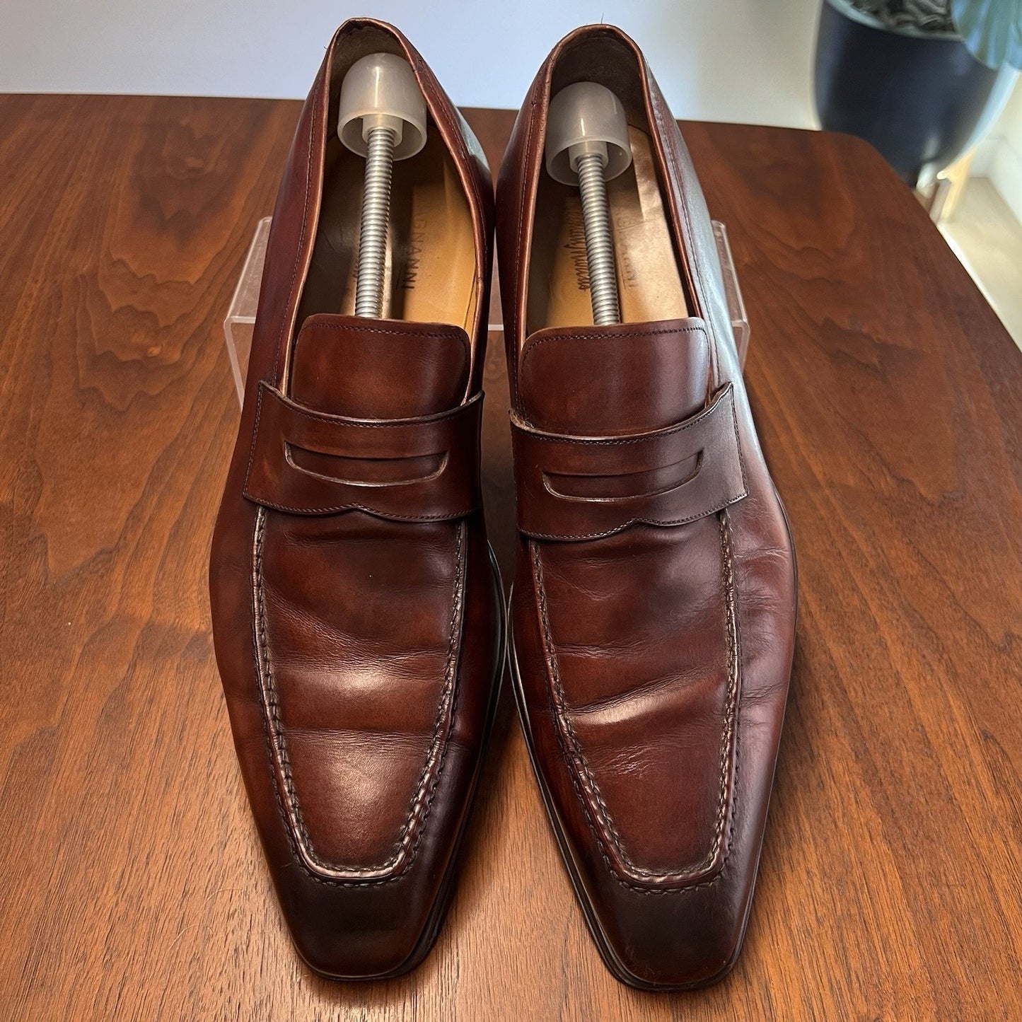 Magnanni Walden 11M Slip On Penny Loafer 15447 Mahogany Leather Dress Shoe