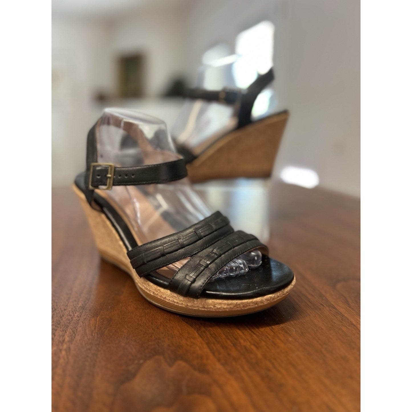 Clarks Artisan Margee Beth Black Tan Leather Wedge Sandal Ankle Strap Size 10M