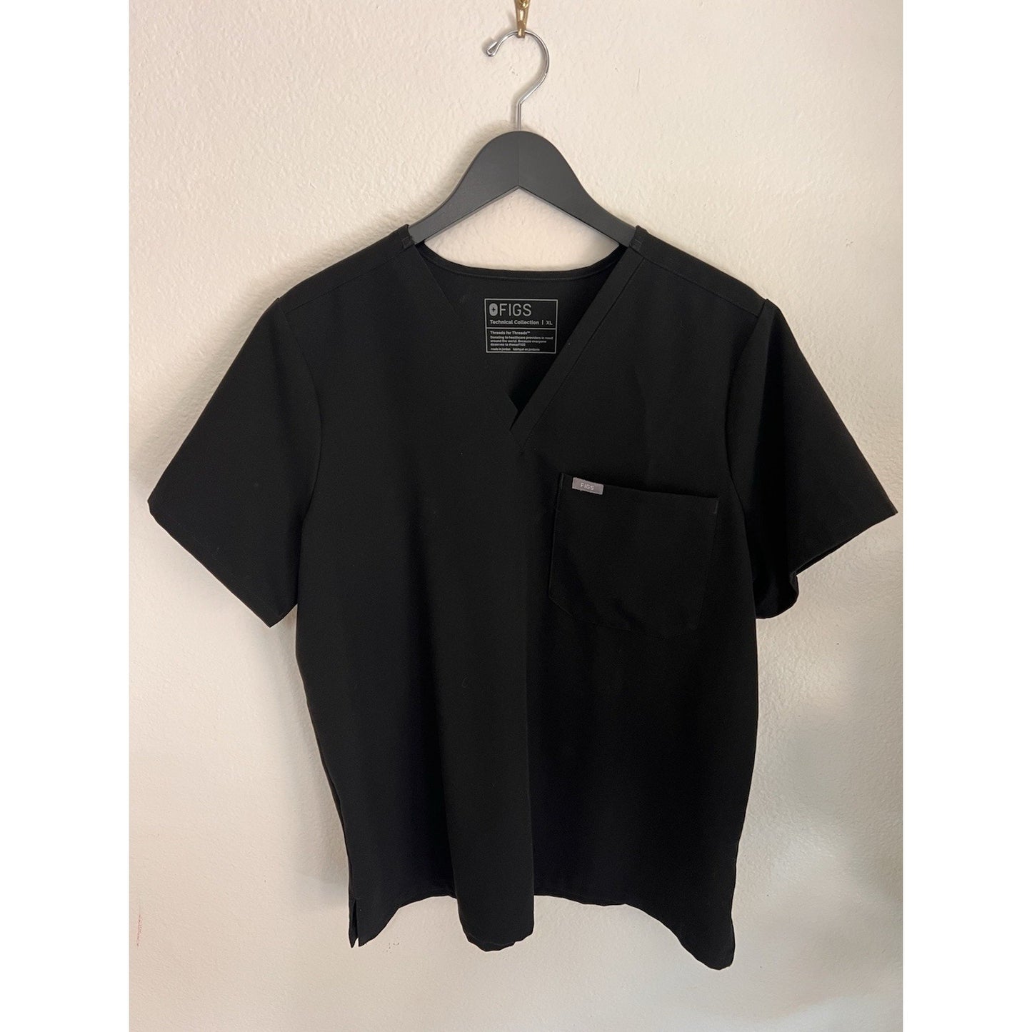 FIGS Catarina 1 Pocket Women’s Scrub Top PO#5527 Size XL Style# 1000211