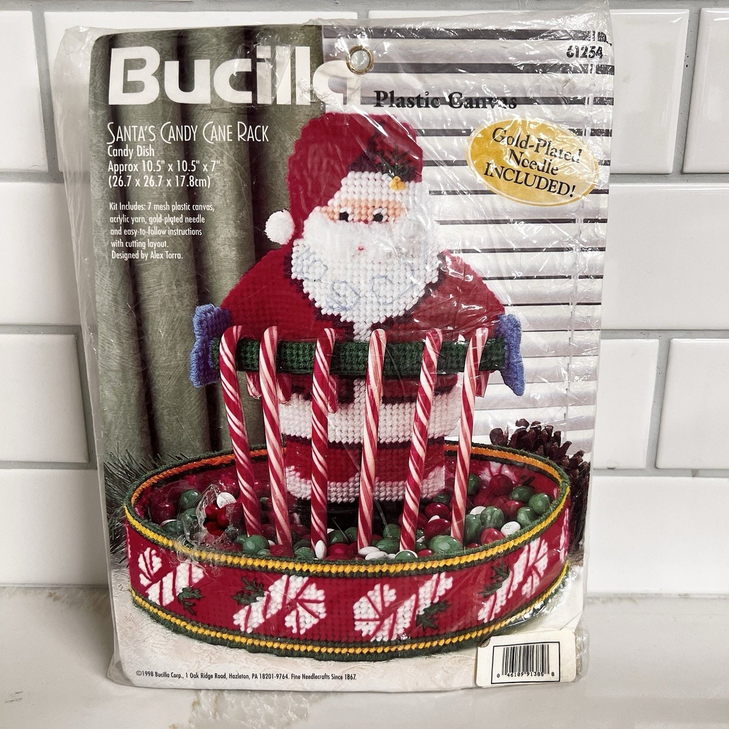 Vintage Bucilla Christmas Needlework Santas Candy Cane Rack Candy Dish 61254 NOS