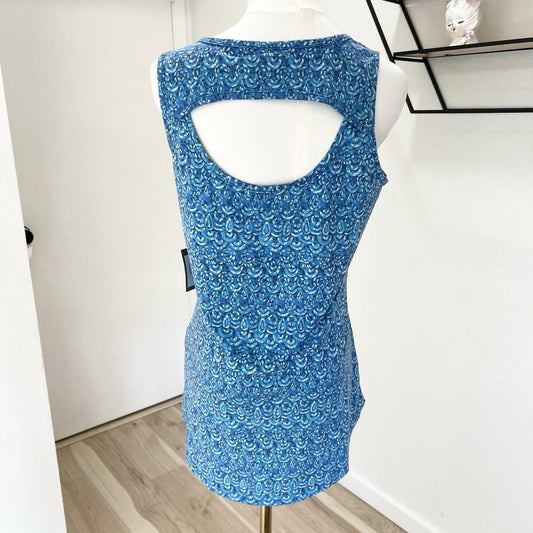 Title Nine Sleeveless Tank Top Small Blue Athletic Tunic Bali Golf Open Back