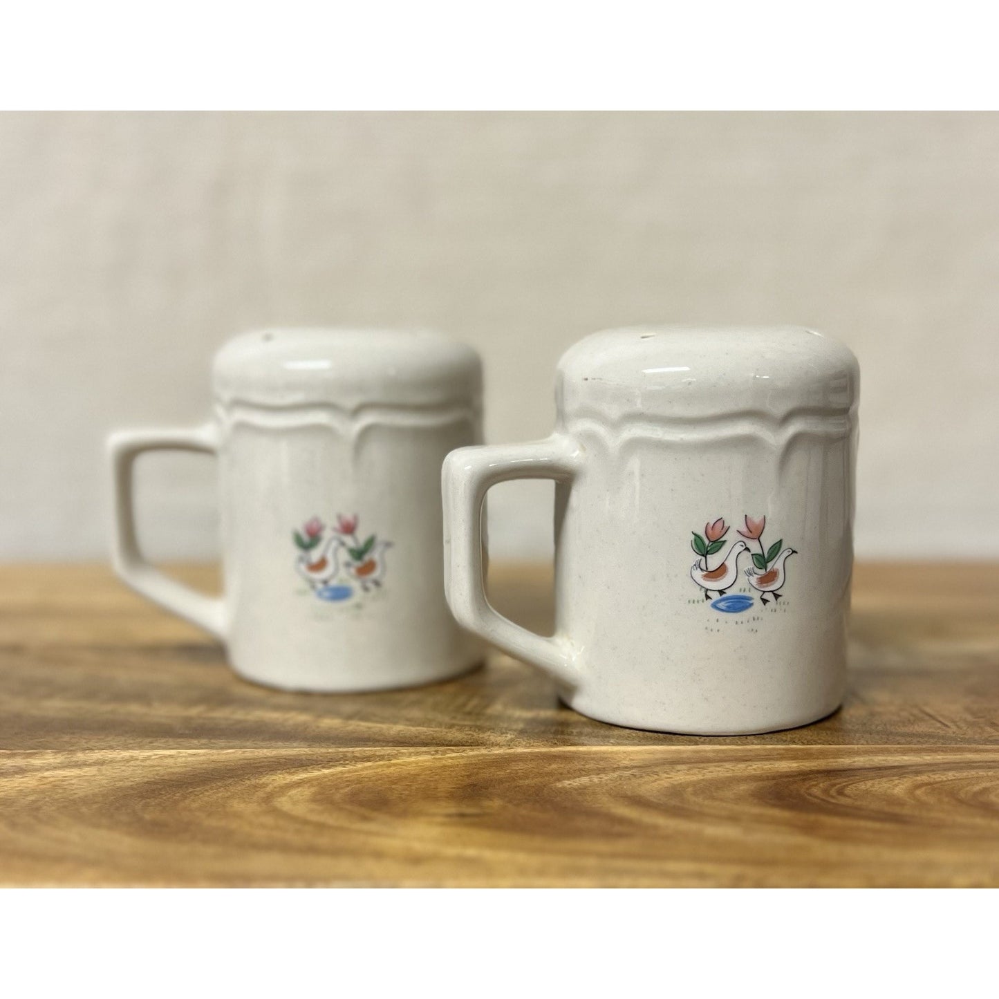 VTG International Stoneware Heartland Salt Pepper Shakers Mug Shape Handle Japan