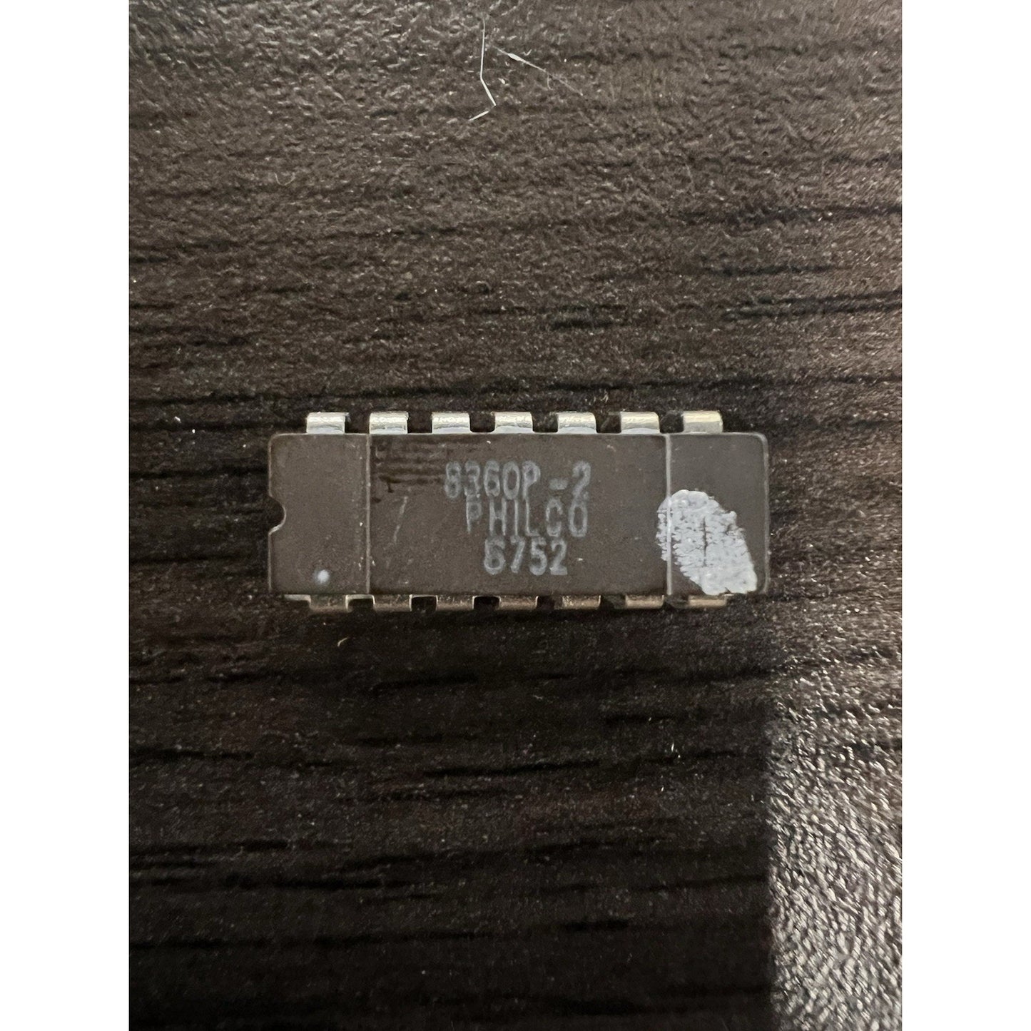 Vintage Philco 8360P-2 Integrated Circuit 14-Pin DIP IC Chip 1987 Date Code NOS