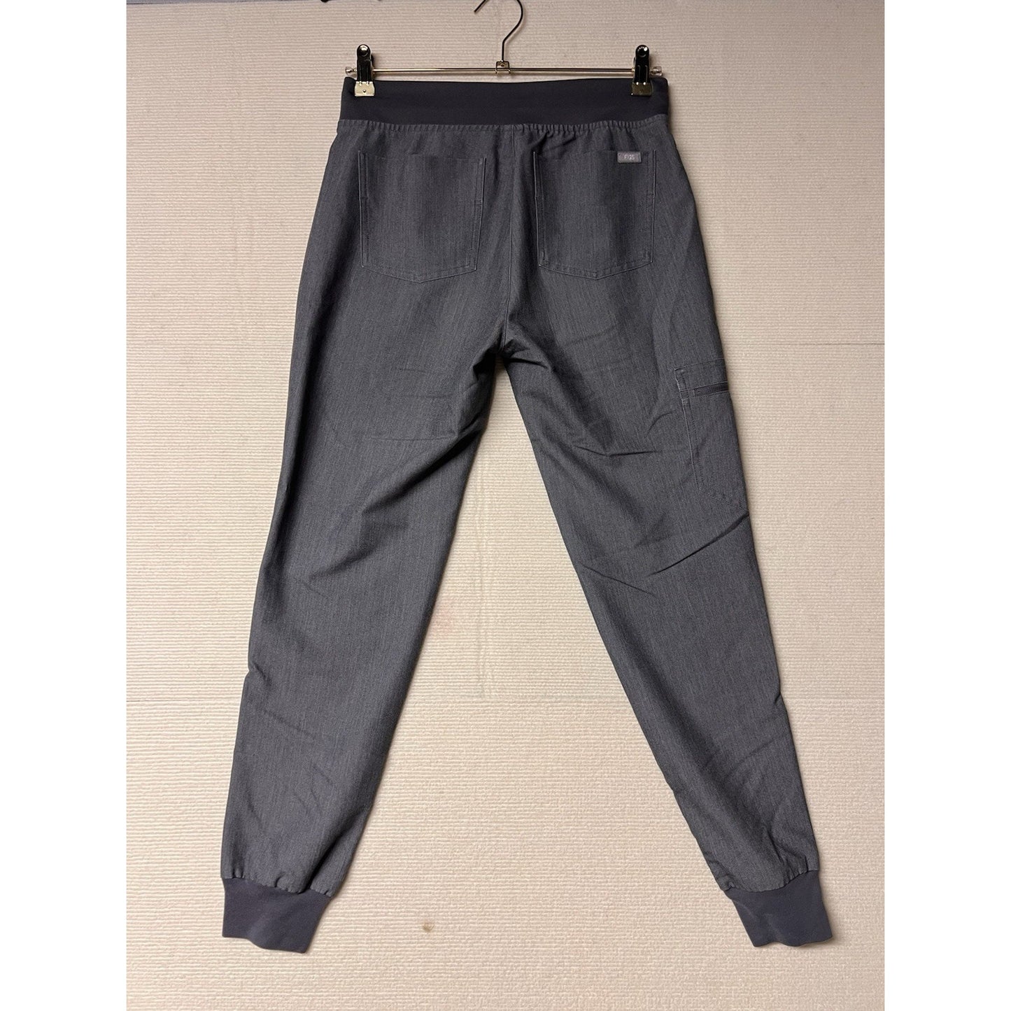 FIGS Zamora 2.0 Jogger Scrub Pants in Graphite Size XS