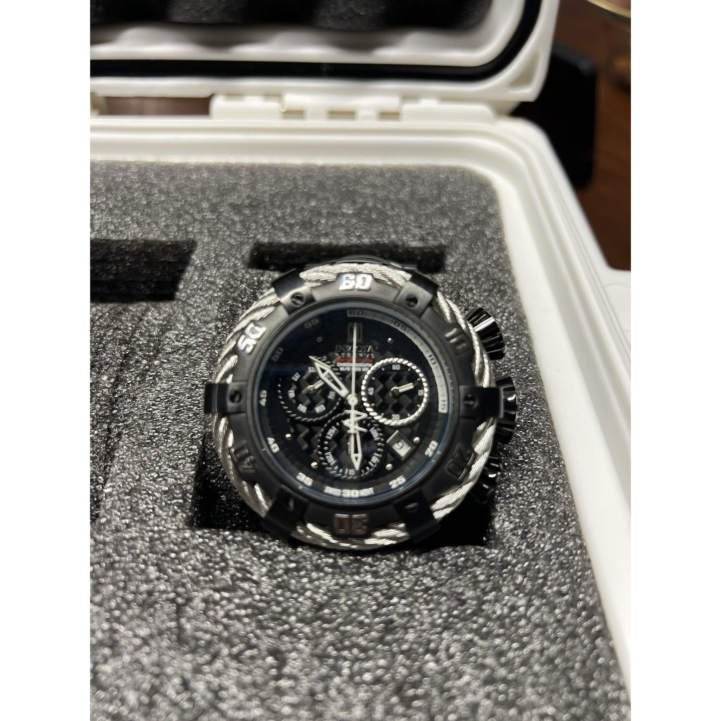Invicta Reserve Jason Taylor Limited Edition Watch Set Autographed Signed Case