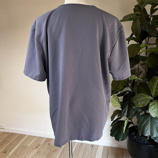 FIGS Leon Men’s Space Navy FREEx Three-Pocket Scrub Top Size XXL #fm1500 PO 2701