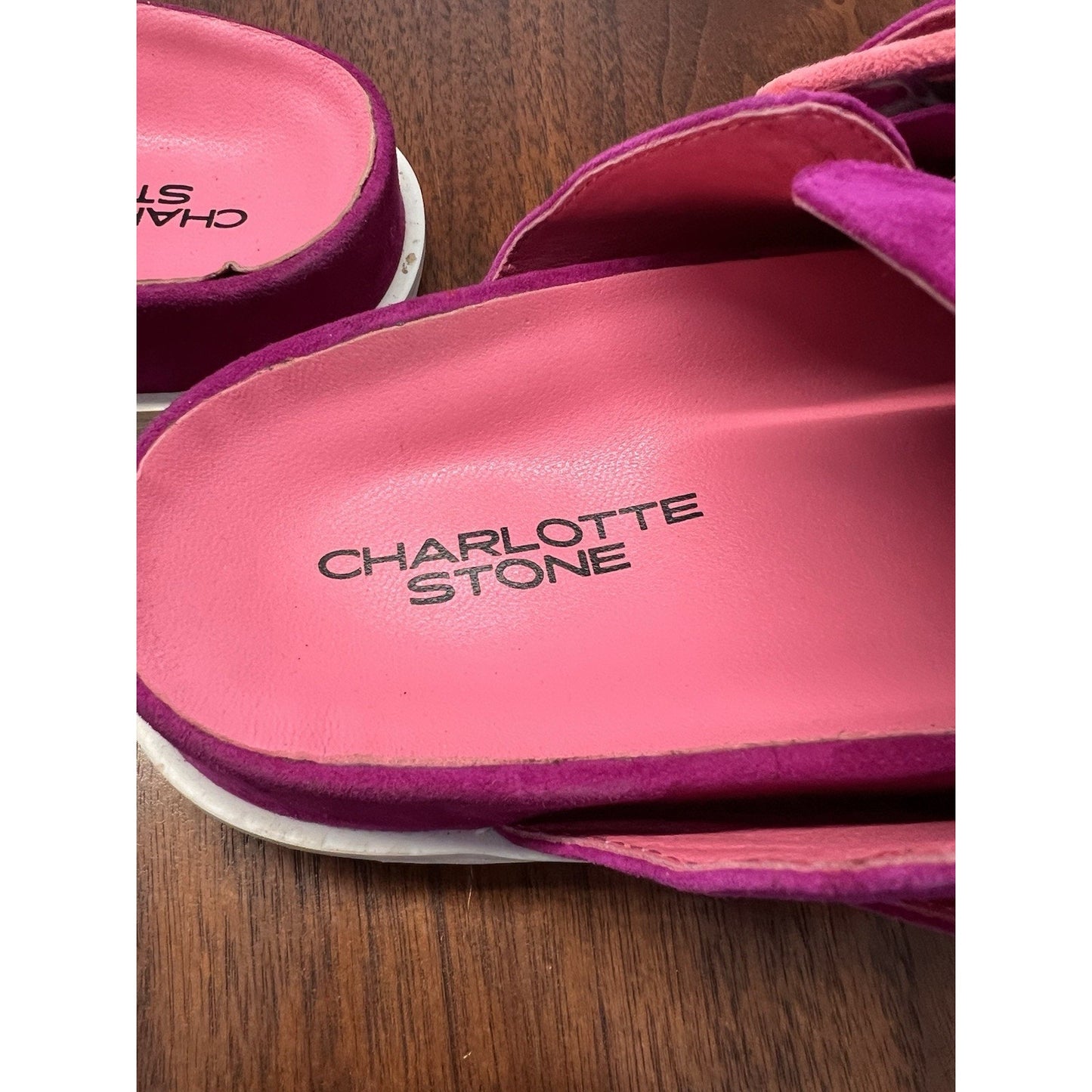 Charlotte Stone Porter Clogs Comfort Sandals Pink Purple Suede Size 9