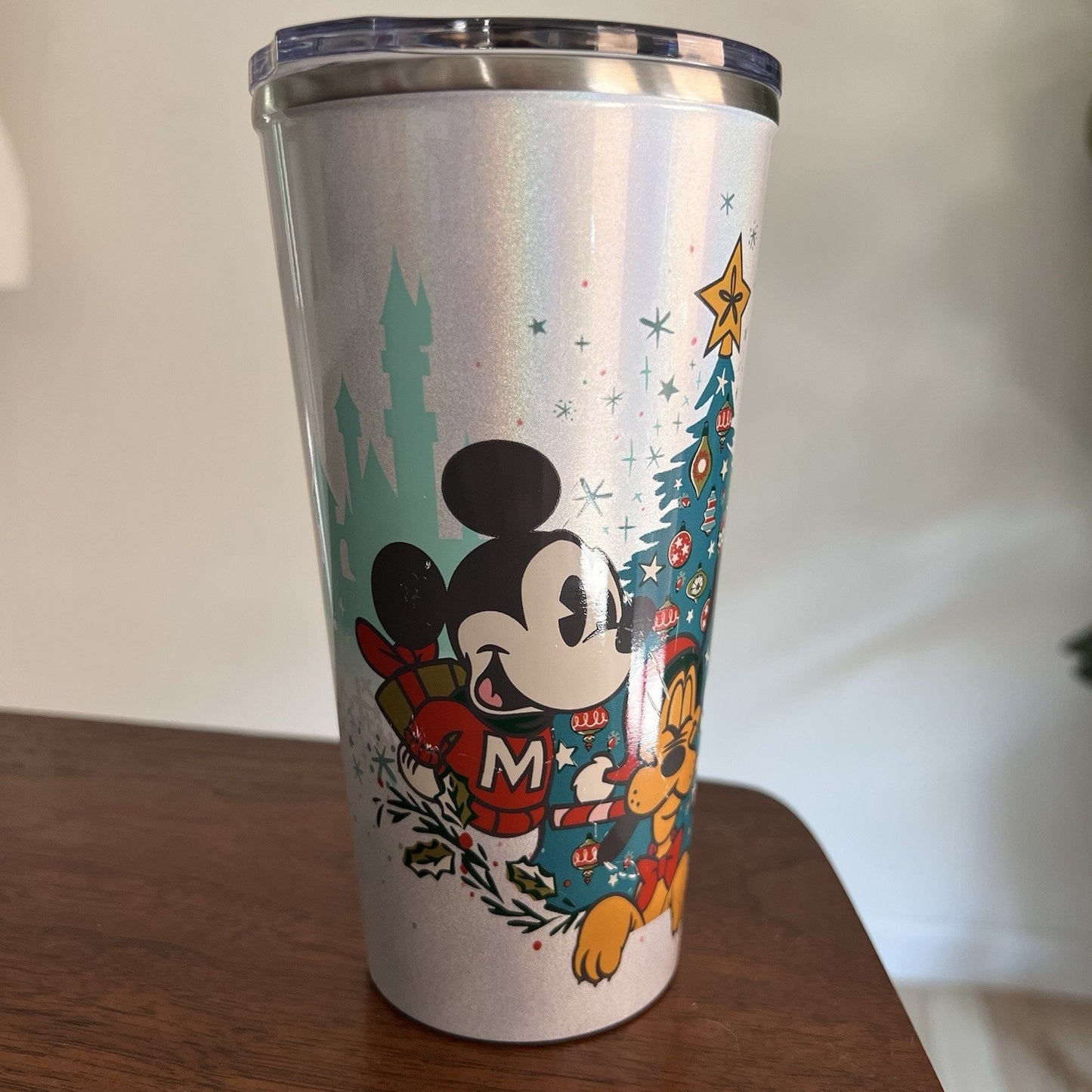 Disney Parks 2022 Christmas Holiday Mickey, Minnie & Pluto Insulated Tumbler