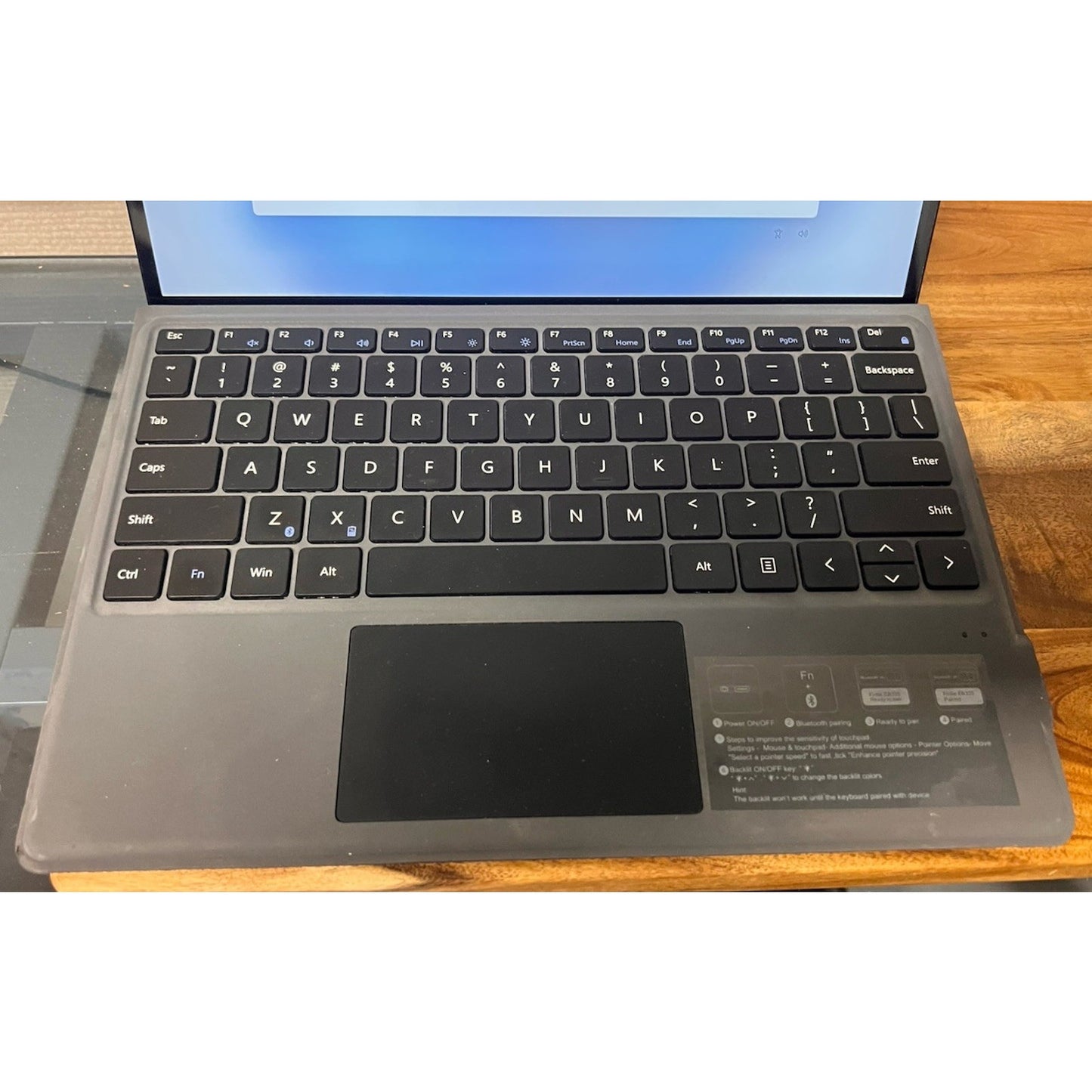 Microsoft Surface Pro X (Model 1876) w/ Finie Keyboard & Charging Block 128 G