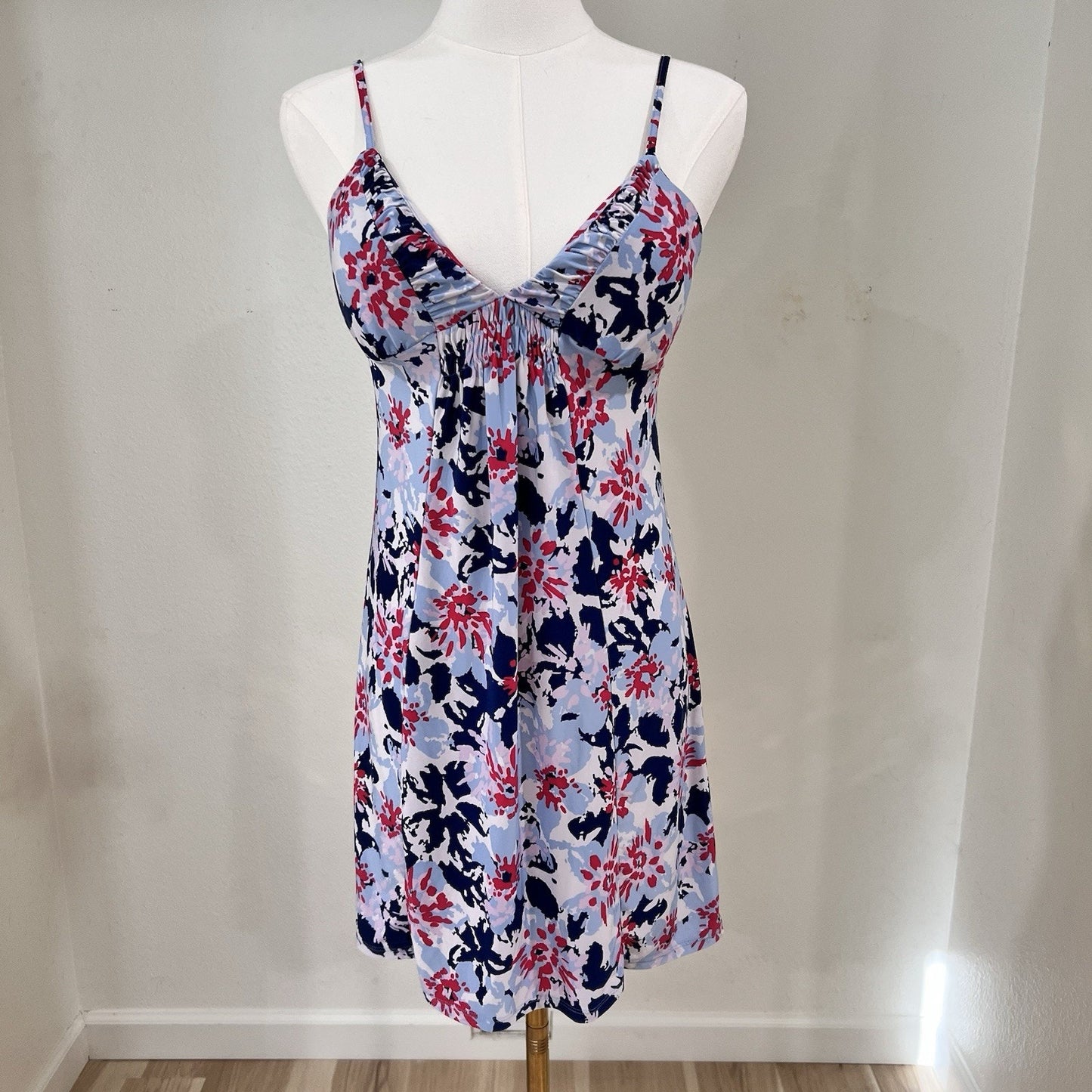 Alfani Intimates XS Chemise Nightgown Stretch Padded Adjustable Slip Feminine