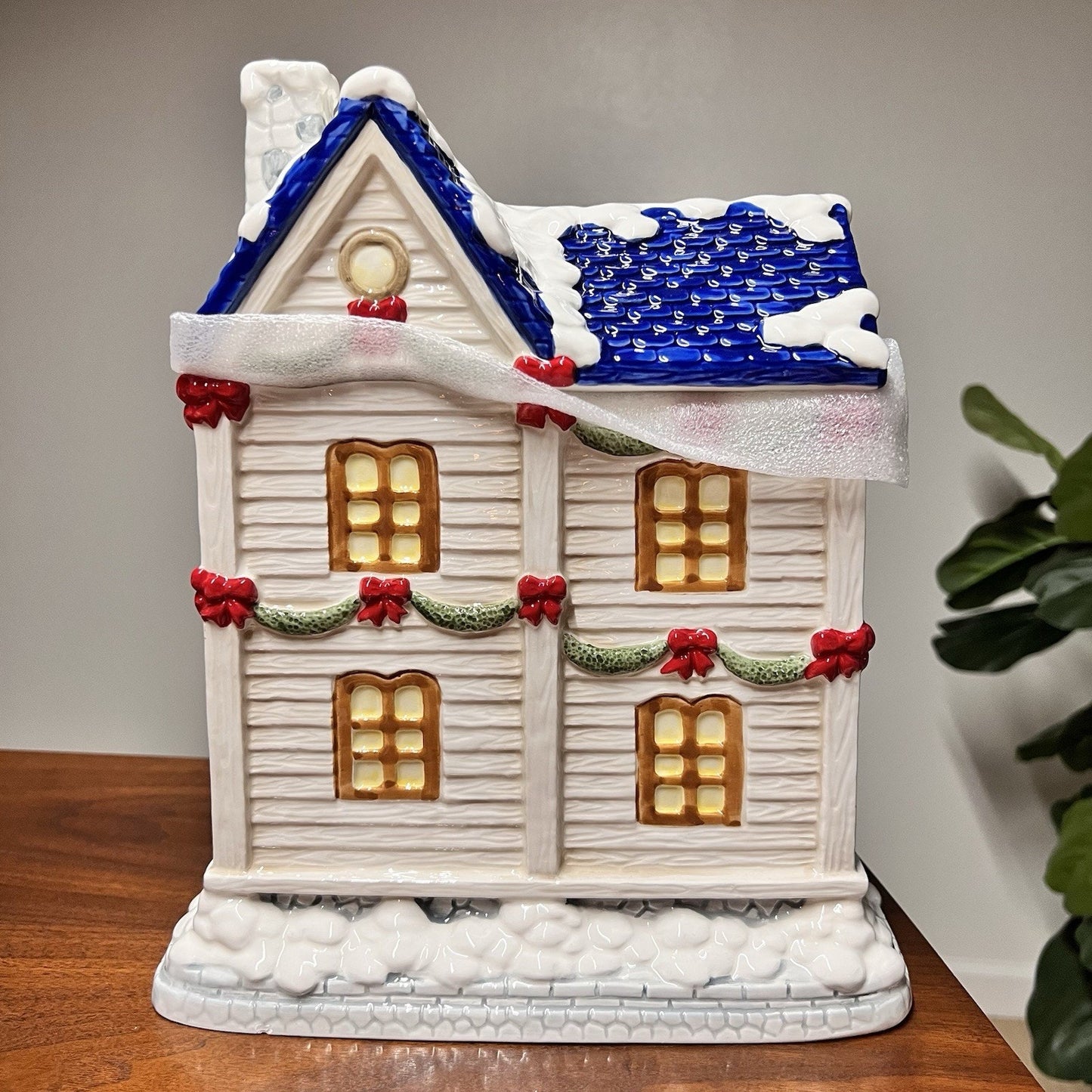 Ridgefield Home Cookie Jar Canister Christmas House Holiday Blue