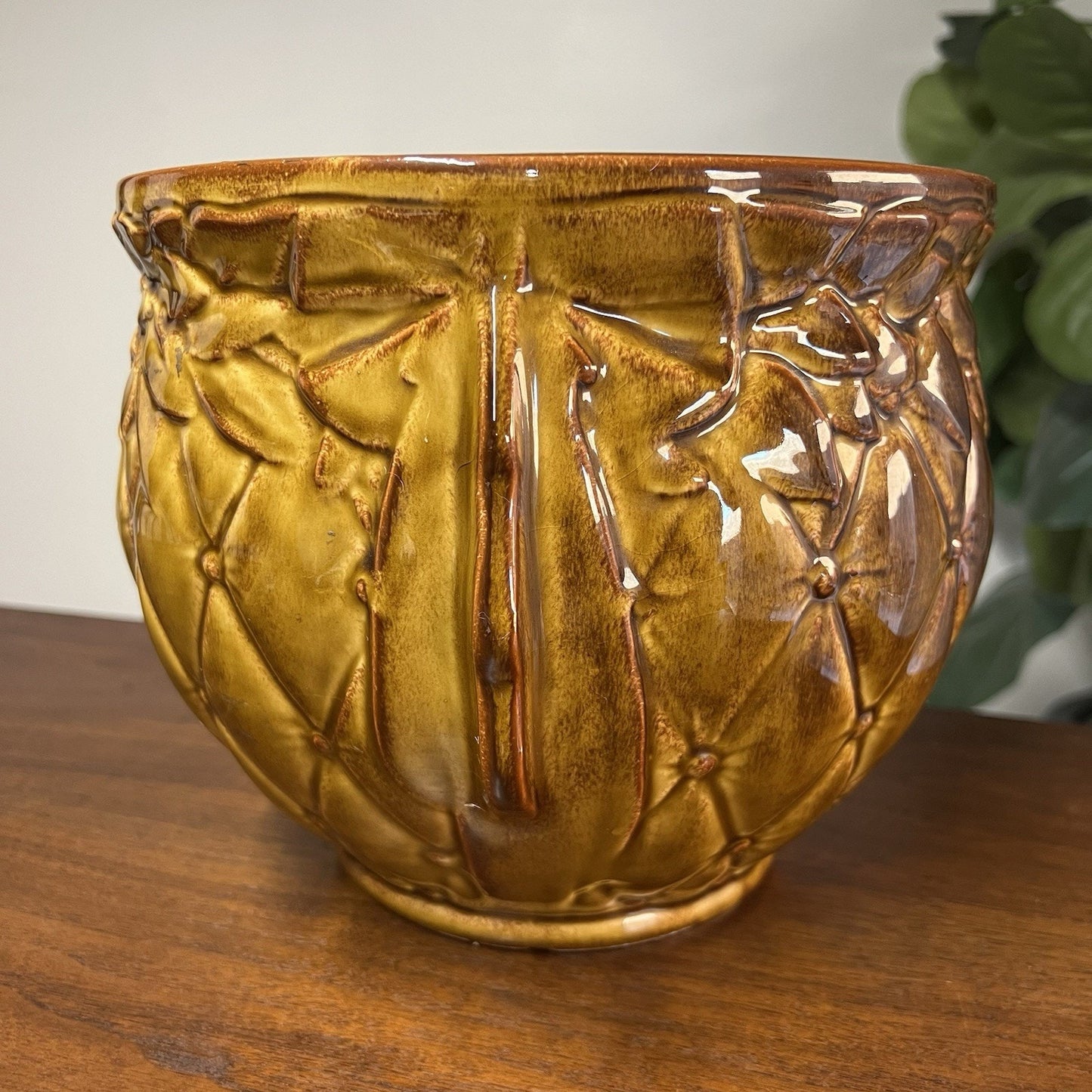 McCoy "Tierra Cushion" 9”X 8” Brown Jardiniere Planter Flower Pot 1488