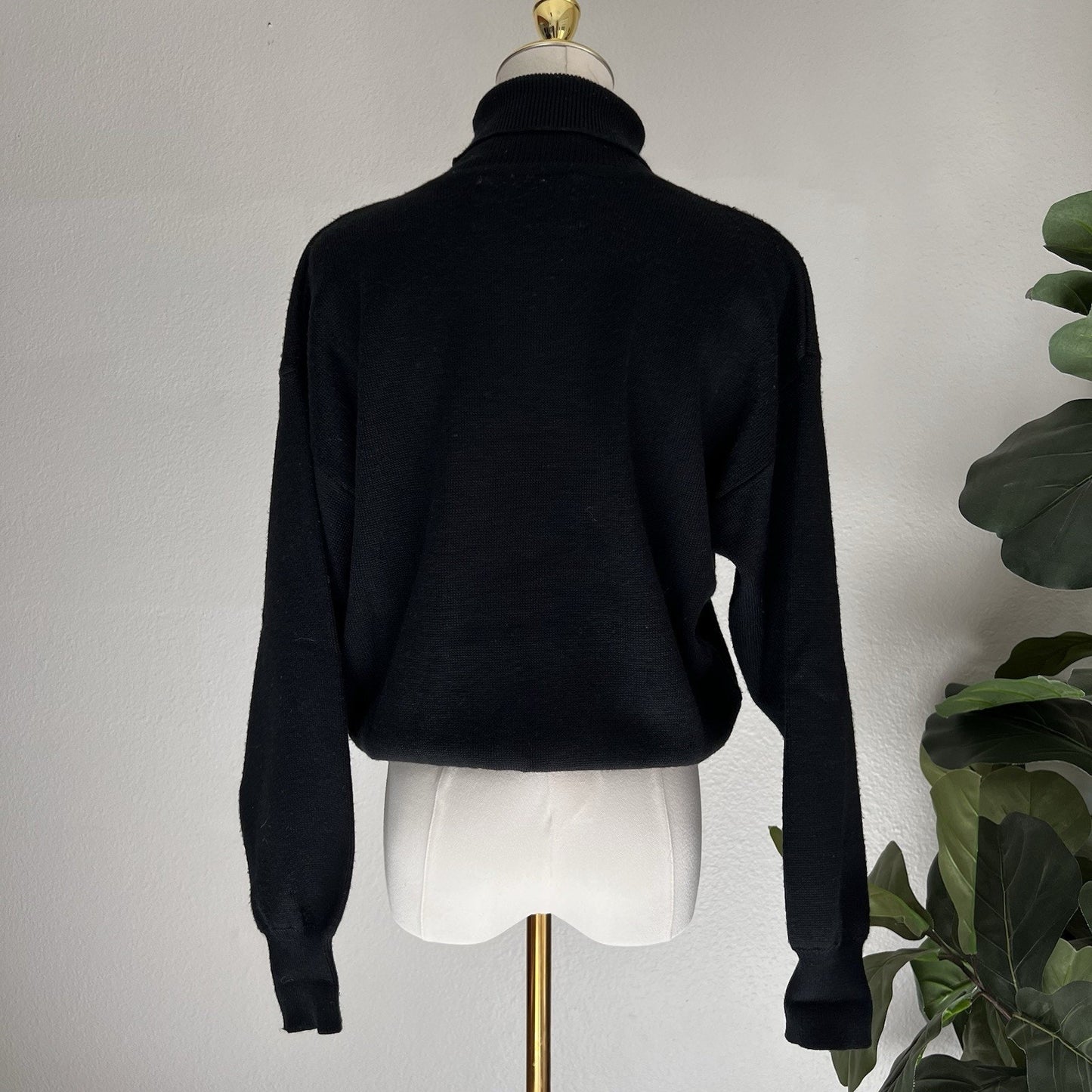 Vintage Obermeyer Sweater (S) Lillian Wool Blend Embroidered Nordic Flower Black