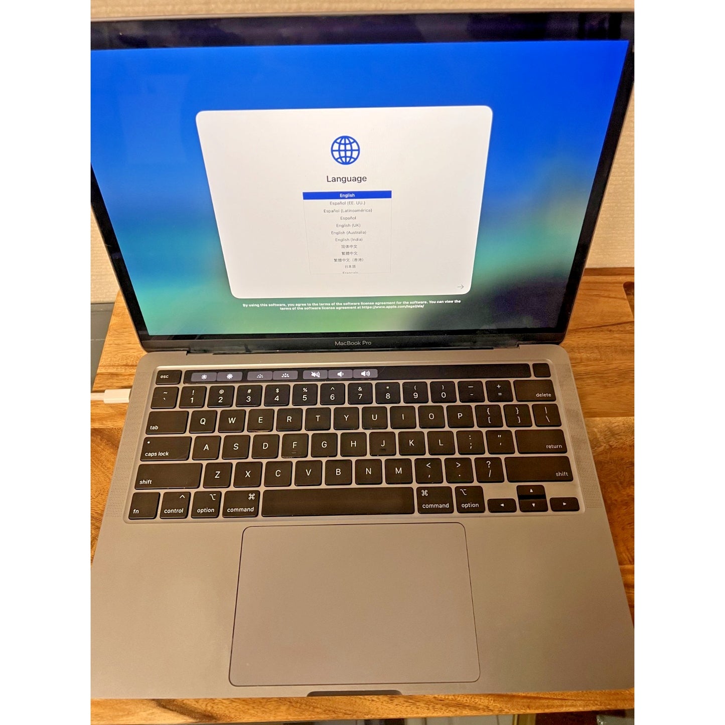 MacBook Pro 13" Model A2251 Space Gray 2GHz Quad-Core Intel Core i5 16GB RAM