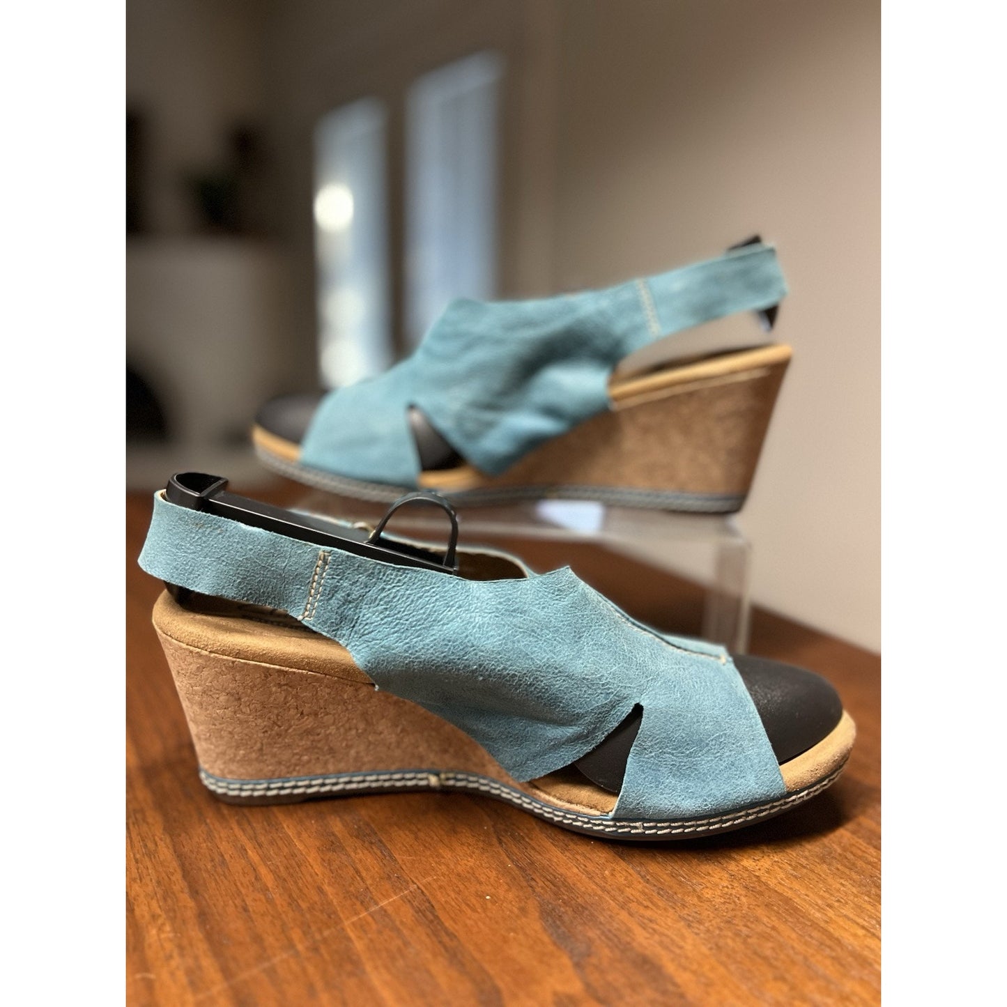 CLARKS Women’s Teal Slingback Suede Wedge Sandals Size 11
