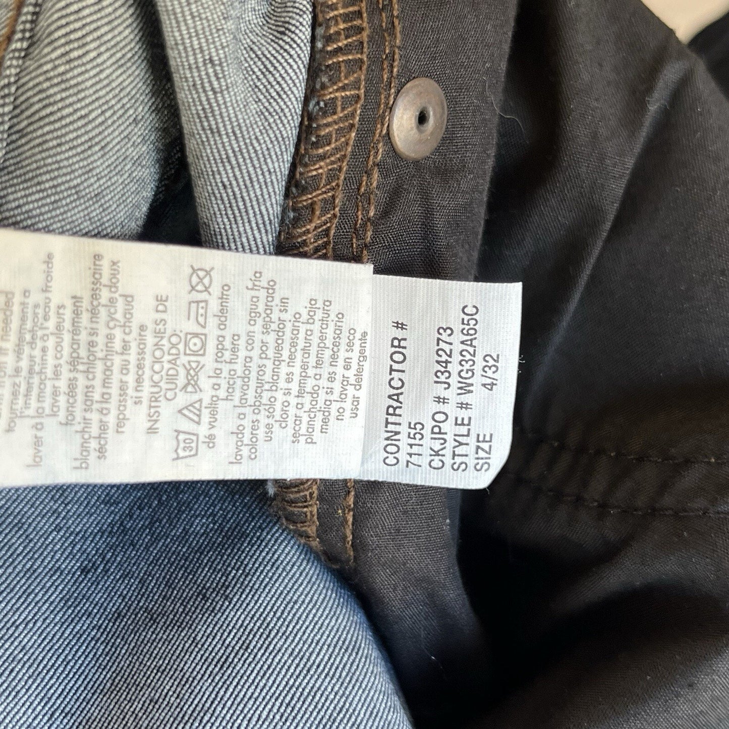 NWOT Calvin Klein Straight Leg Jean Size 4, 32 Long/Tall Power Stretch Dark Wash
