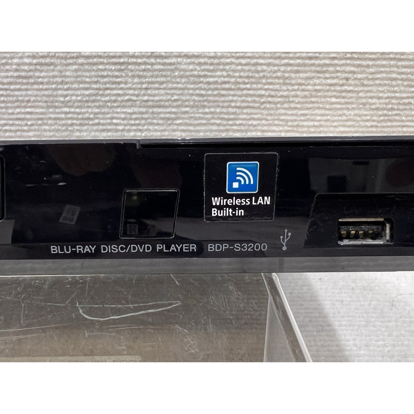 Sony BDP-S3200 Smart 1080p Blu-Ray DVD Player WiFi Streamer w/ Power No Remote