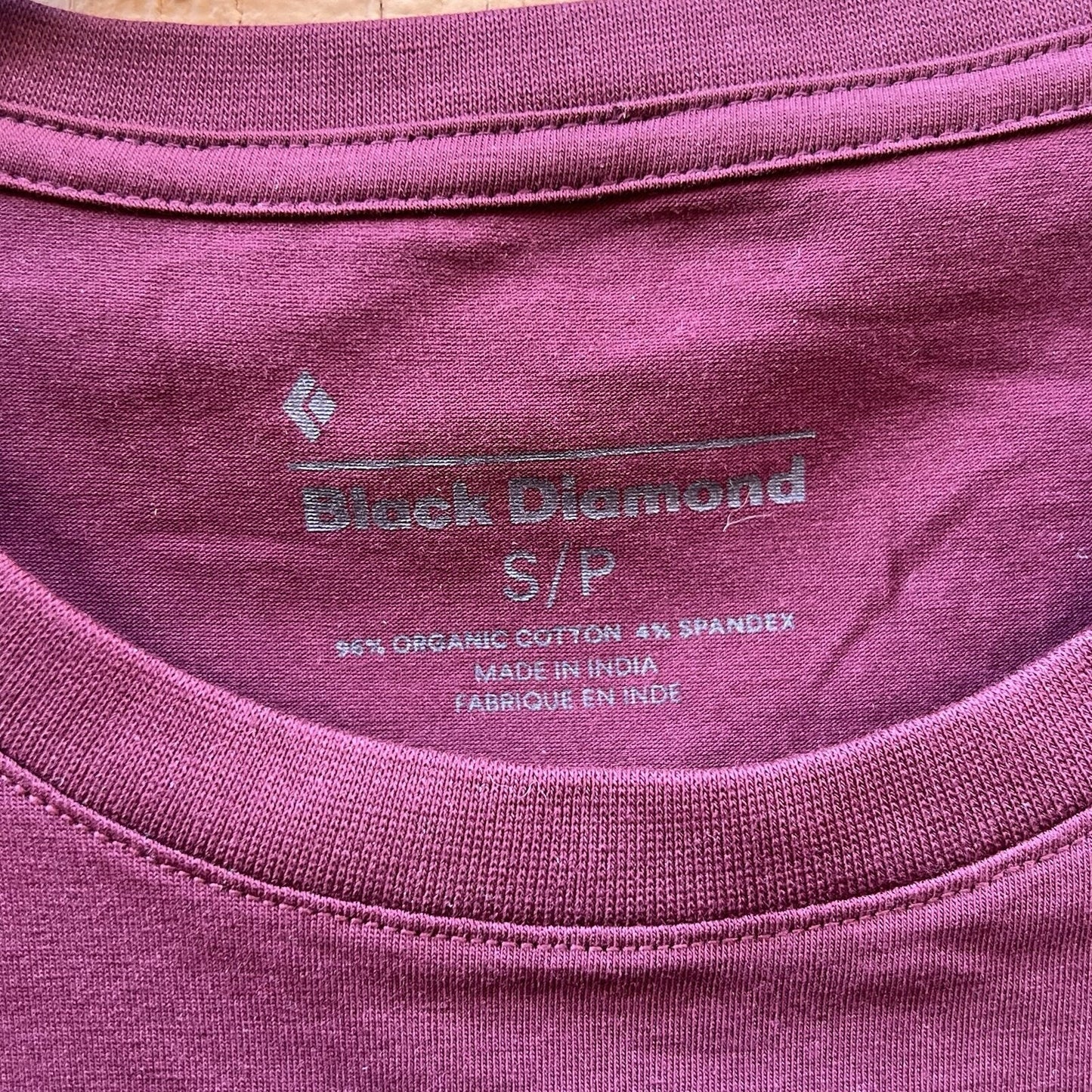 NWT Women’s (S) Black Diamond Outdoor Stretch Short Sleeve Tshirt 100% Cotton
