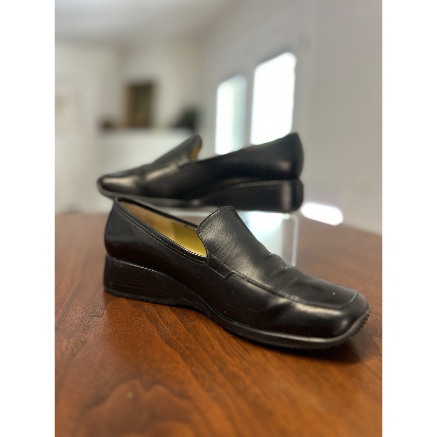 Vintage Enzo Angiolini Slip-on Black Leather Loafer Women’s Size 7 Rubber Sole