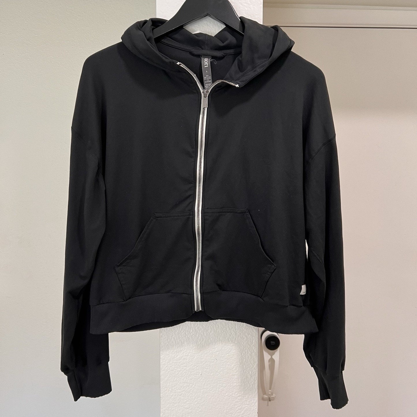VUORI Halo Modern Full Zip Hoodie Large Black DreamKnit Relaxed