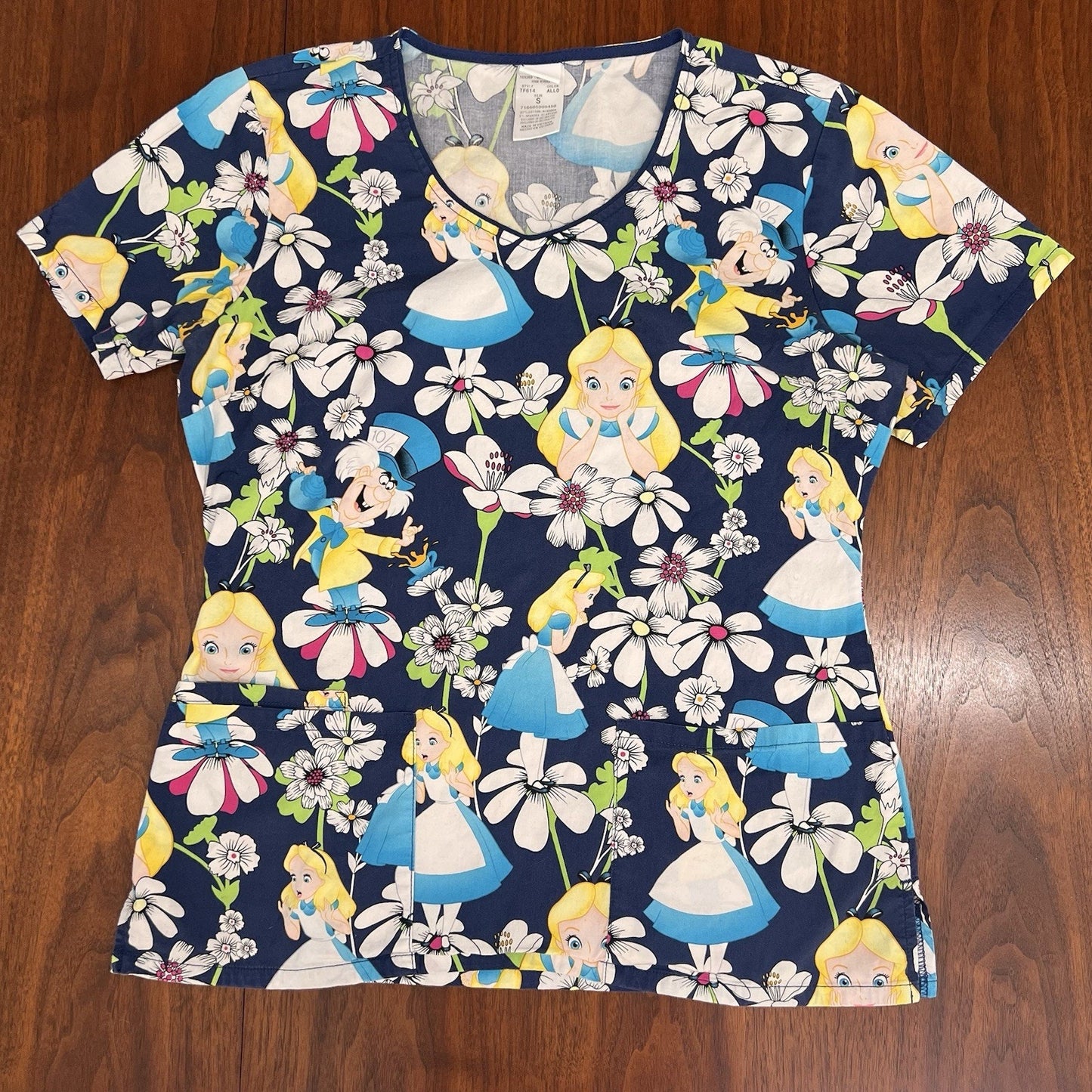 Alice In Wonderland (S) Women’s Scrub Top Tooniforms TF614 Mad Hatter