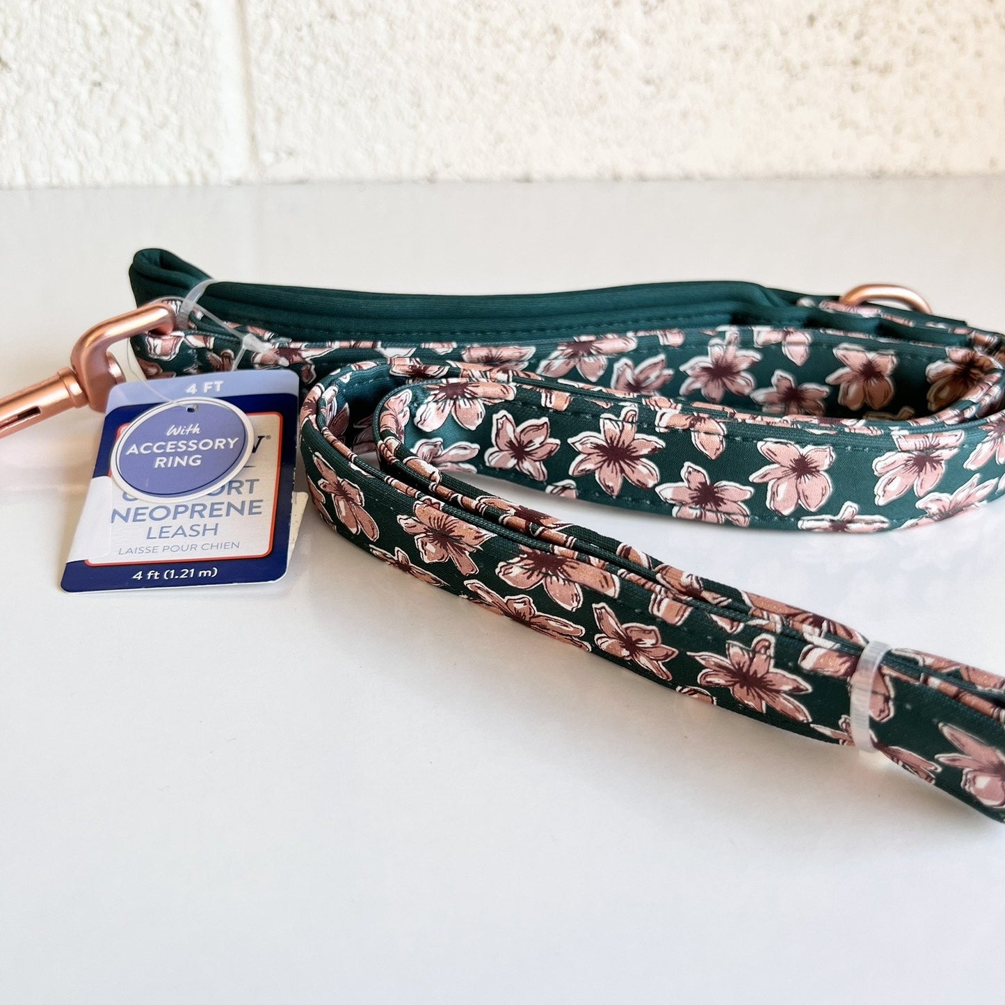 NEW Top Paw 4 Ft Neoprene Leash Green Pink Floral Tropical Flowers Dog Puppy NWT
