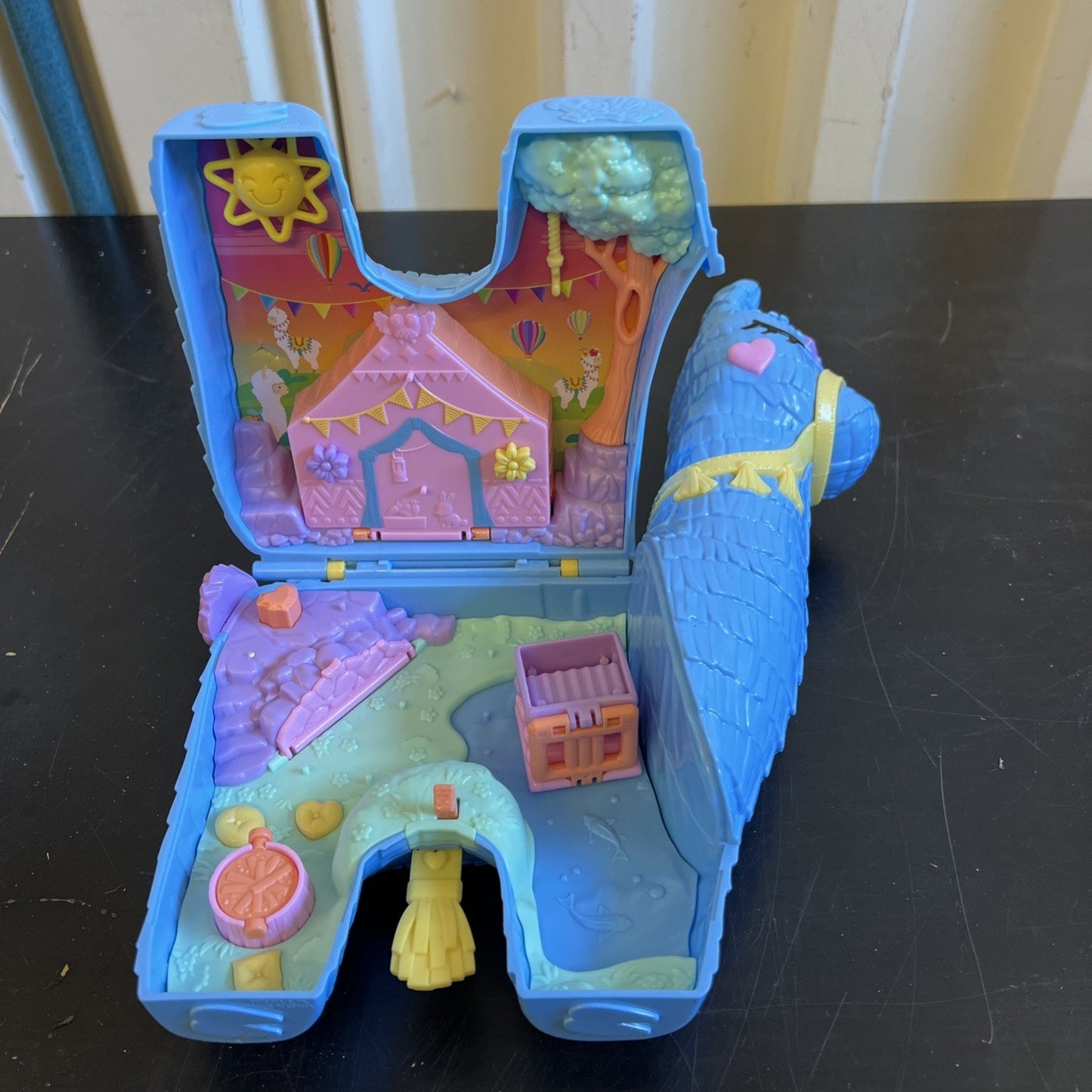 Polly Pocket 2021 Pajama Party Llama Party Large Compact No Accessories