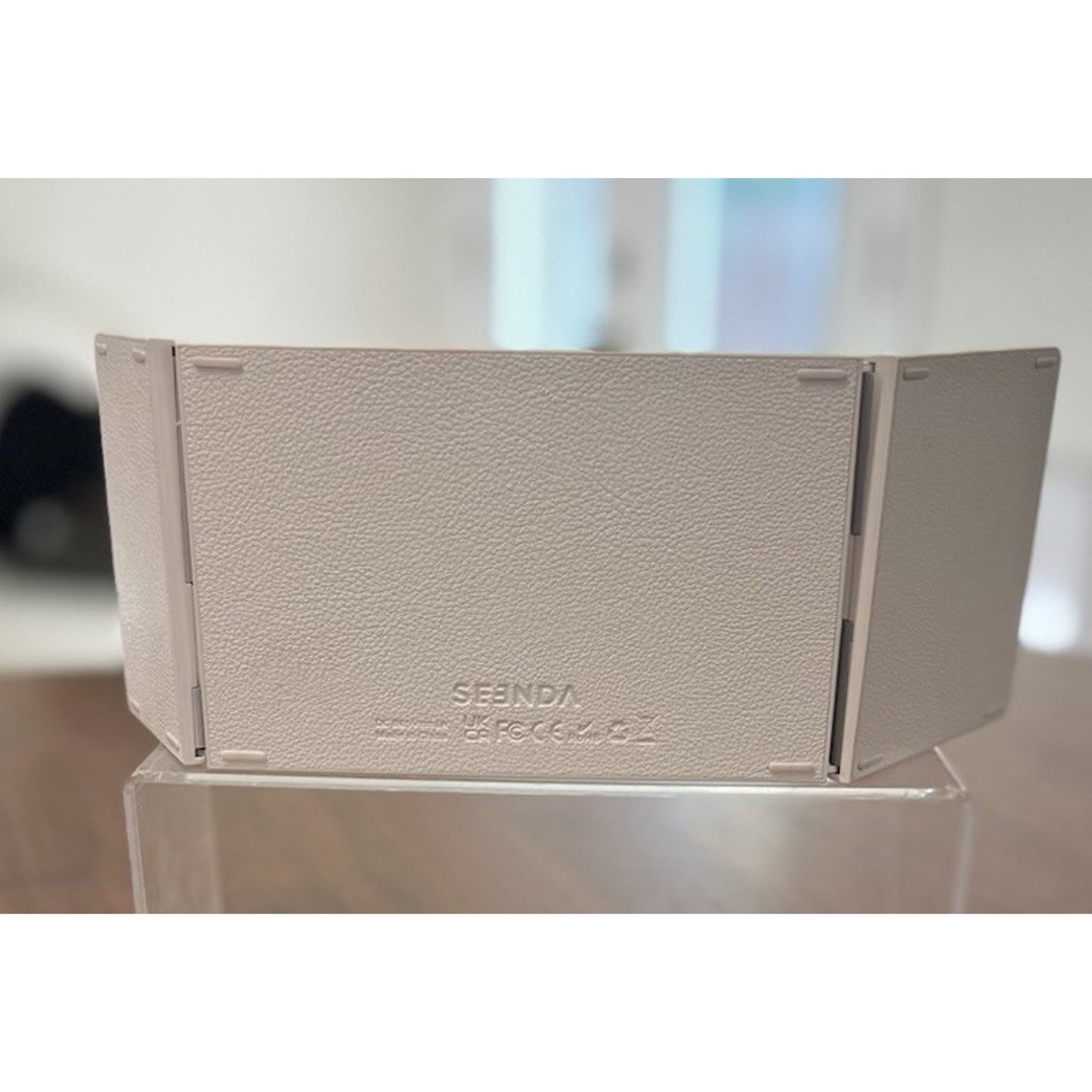 Seenda Foldable Bluetooth Keyboard with Touchpad